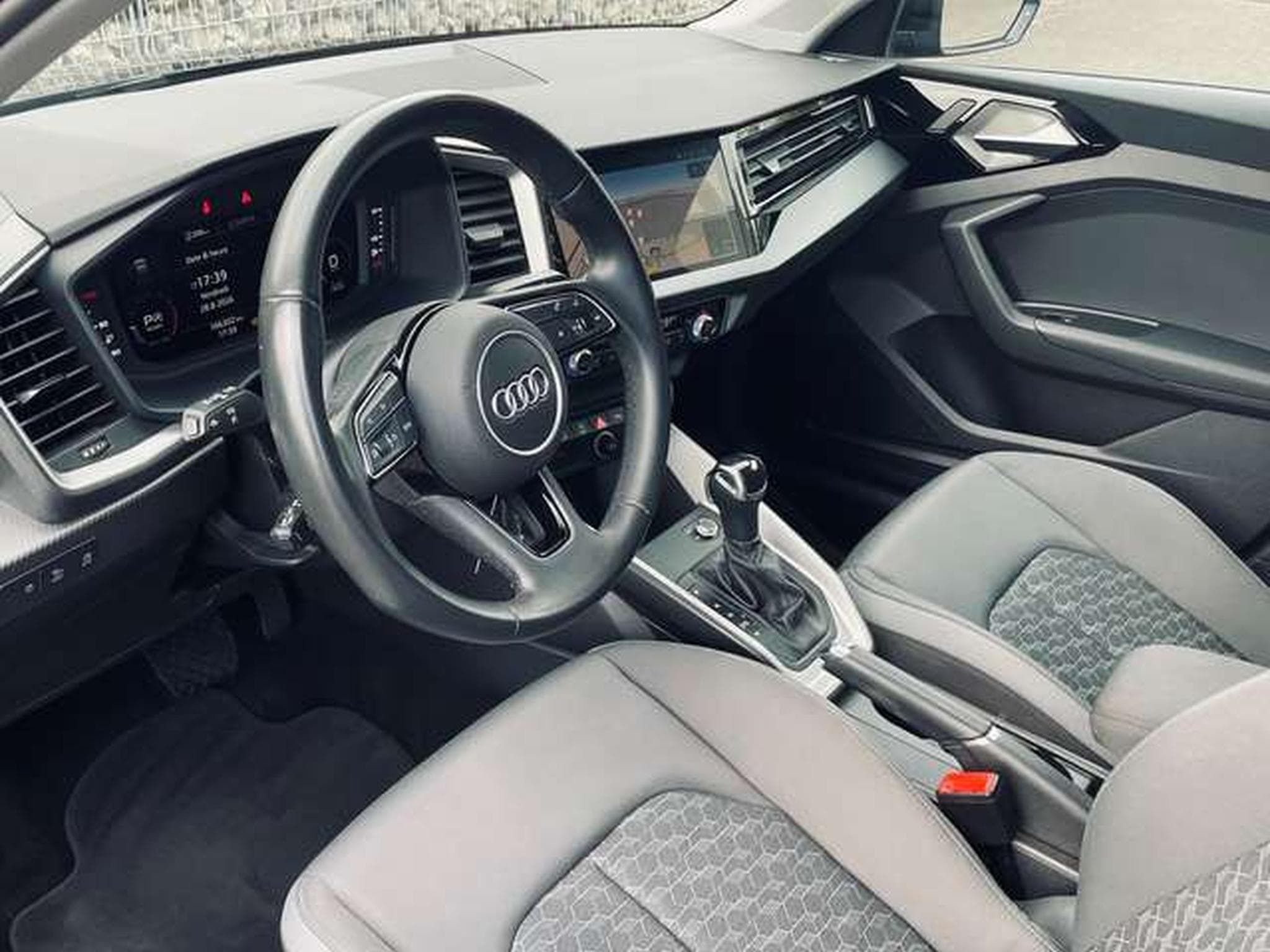 Audi A1 A1 Sportback 25 TFSI  S tronic / Garantie 12 Mois✅ (2023) - Foto 10