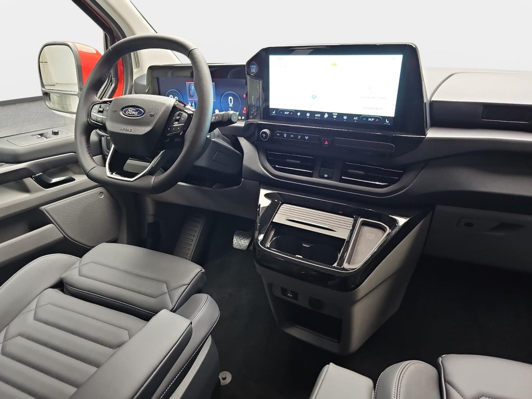 Ford Tourneo 2.0 TDCI ECOBLUE 170 L1 Titanium X (2026) - Foto 16