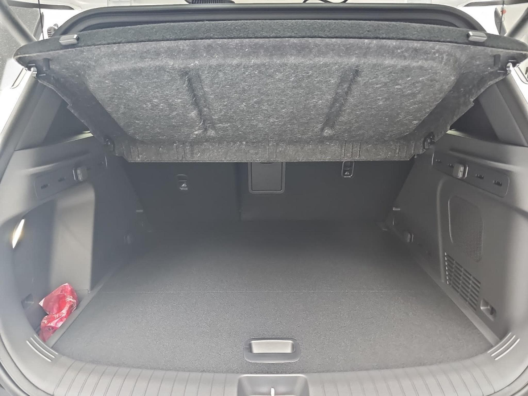 Kia Seltos 1.6 T-GDI 180 DCT AWD X-LINE (2026) - Foto 15