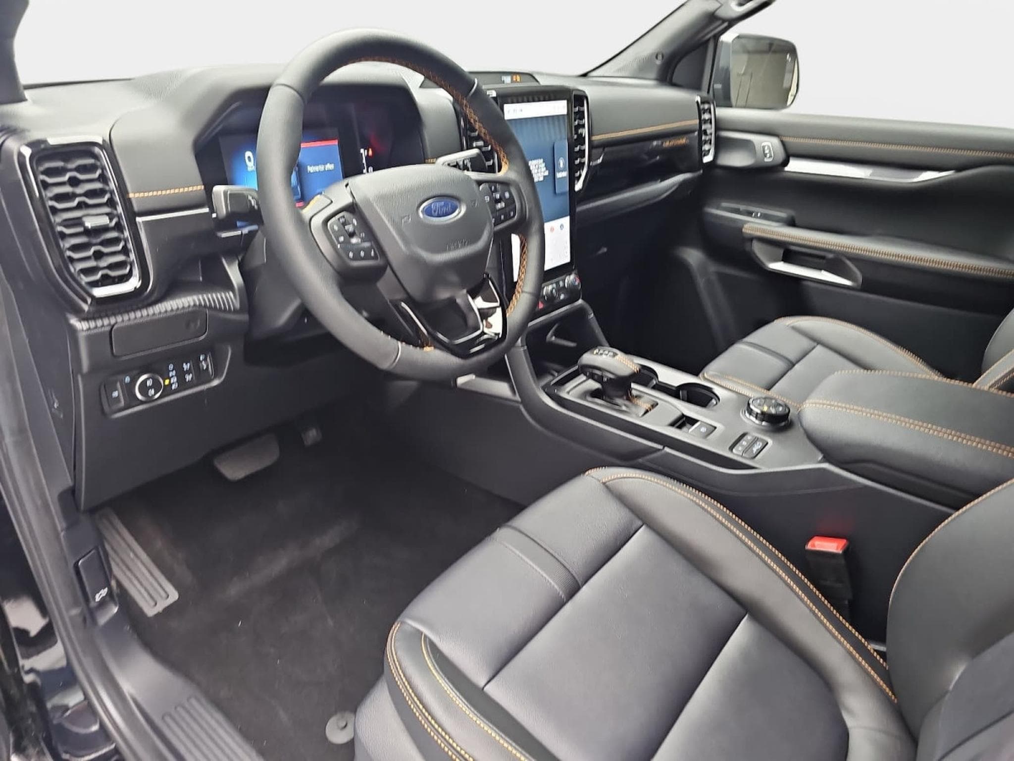 Ford Ranger 3.0 EcoBlue Auto 241 E-4WD Wildtrack (2026) - Photo 17