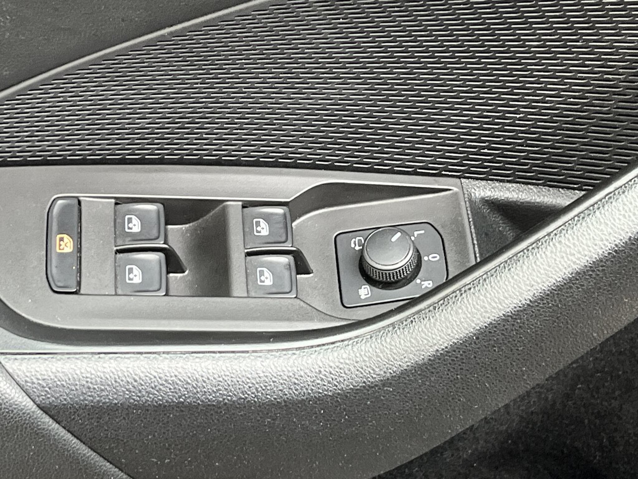 Skoda Octavia Ambition+ diesel 2.0 L 116 ch (2020) - Foto 11