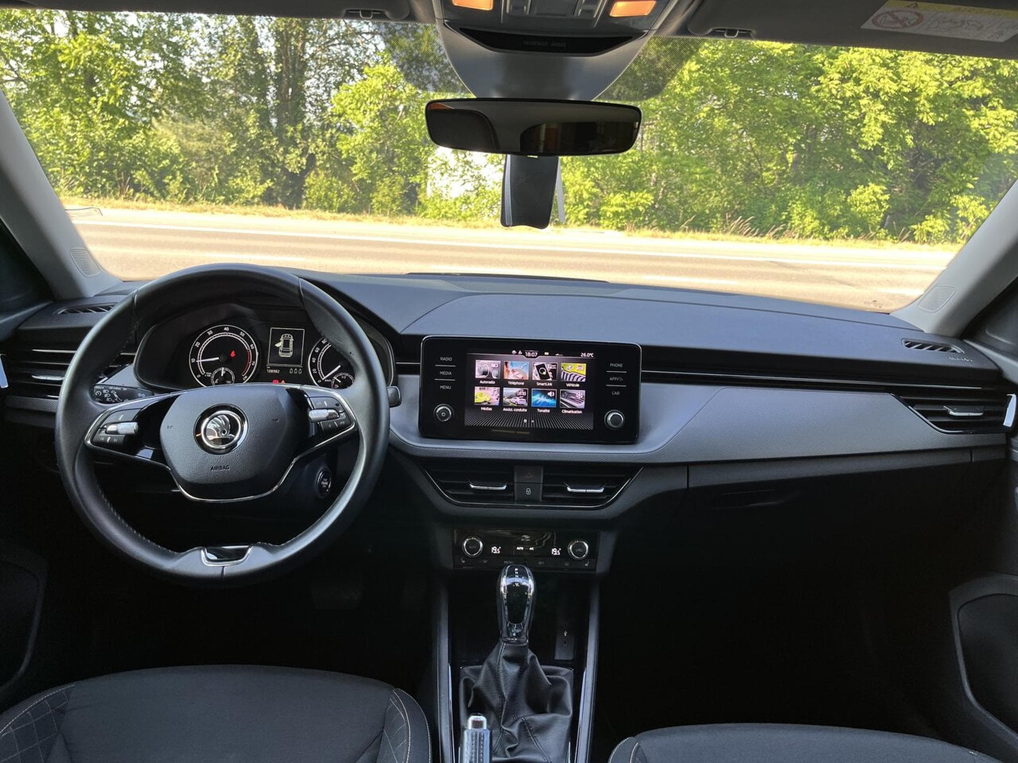 Skoda Kamiq 1.0 TSI Ambition DSG automatique (2023) - Photo 12