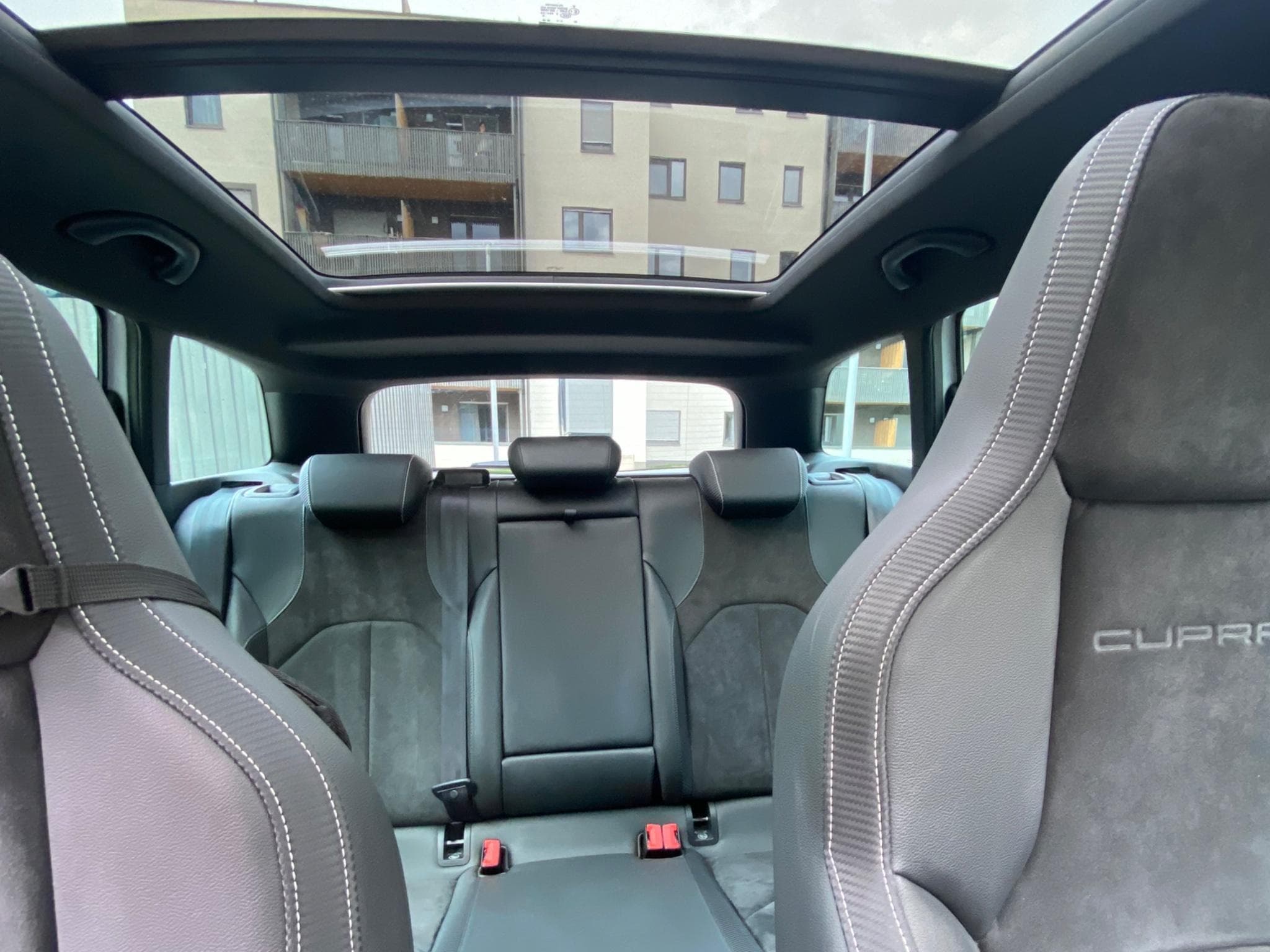 Cupra Leon SEAT Leon ST Cupra 300 4Drive DSG (2019) - Photo 11