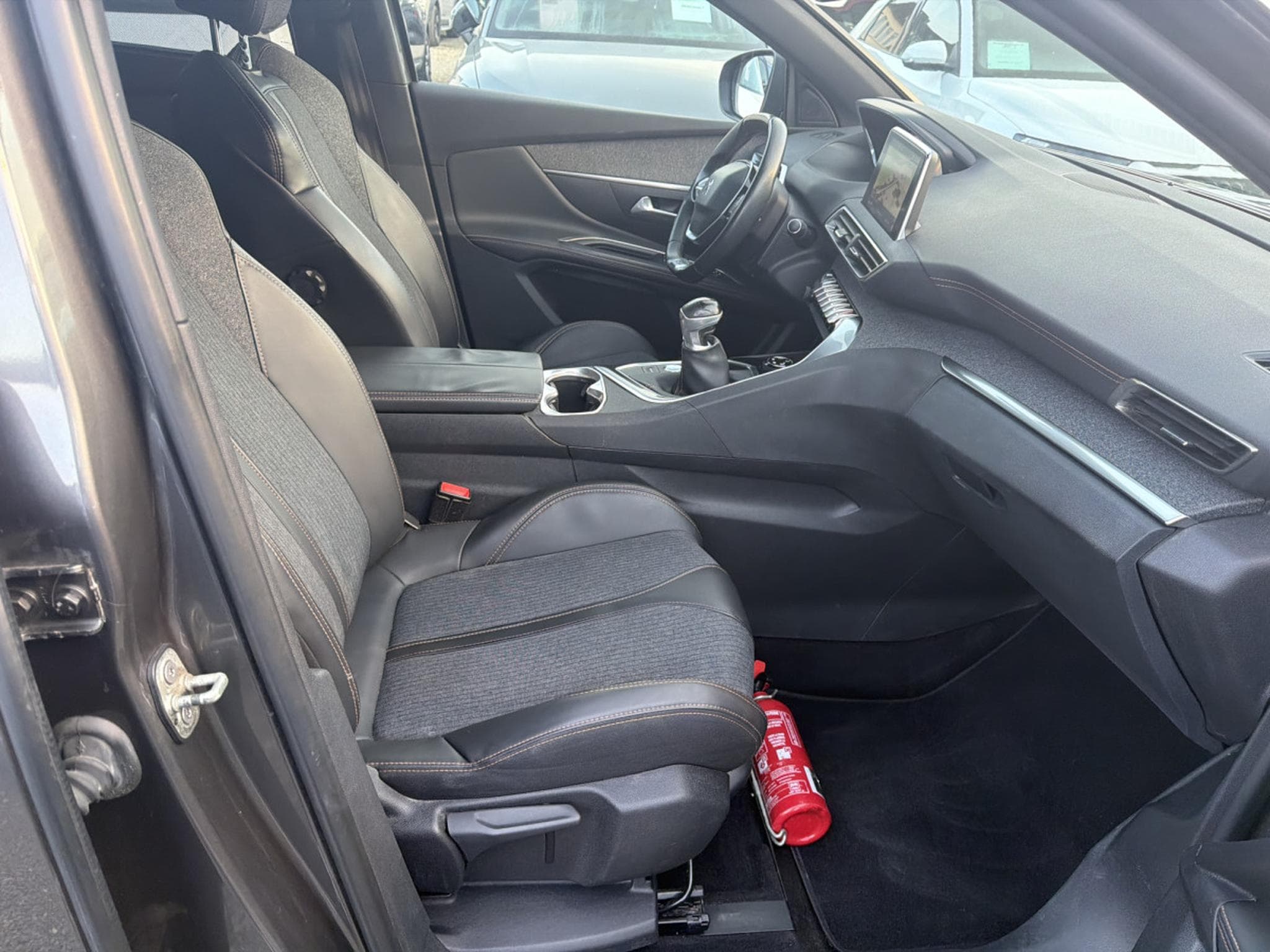 Peugeot 5008 GT-LINE 2.0 HDI 150CV 7PL (2017) - Photo 13