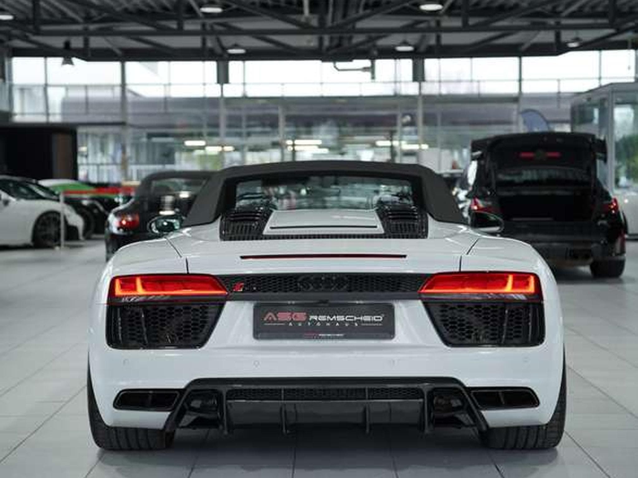 Audi R8 q. Spyder *1.Hand *S-AGA *NO OPF* *33TSD KM (2017) - Foto 16