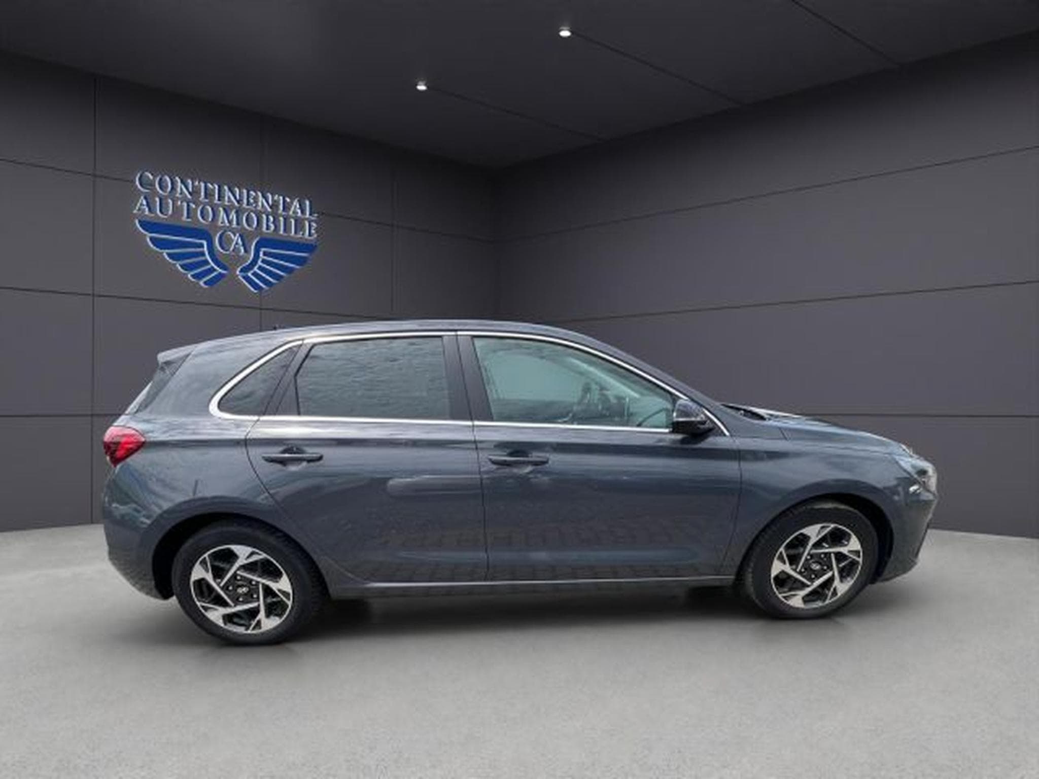 Hyundai i30 i30 KLIMA,NAVI,TEMPOMAT,PDC,RFK,AUTOMATIK,BT (2024) - Photo 6
