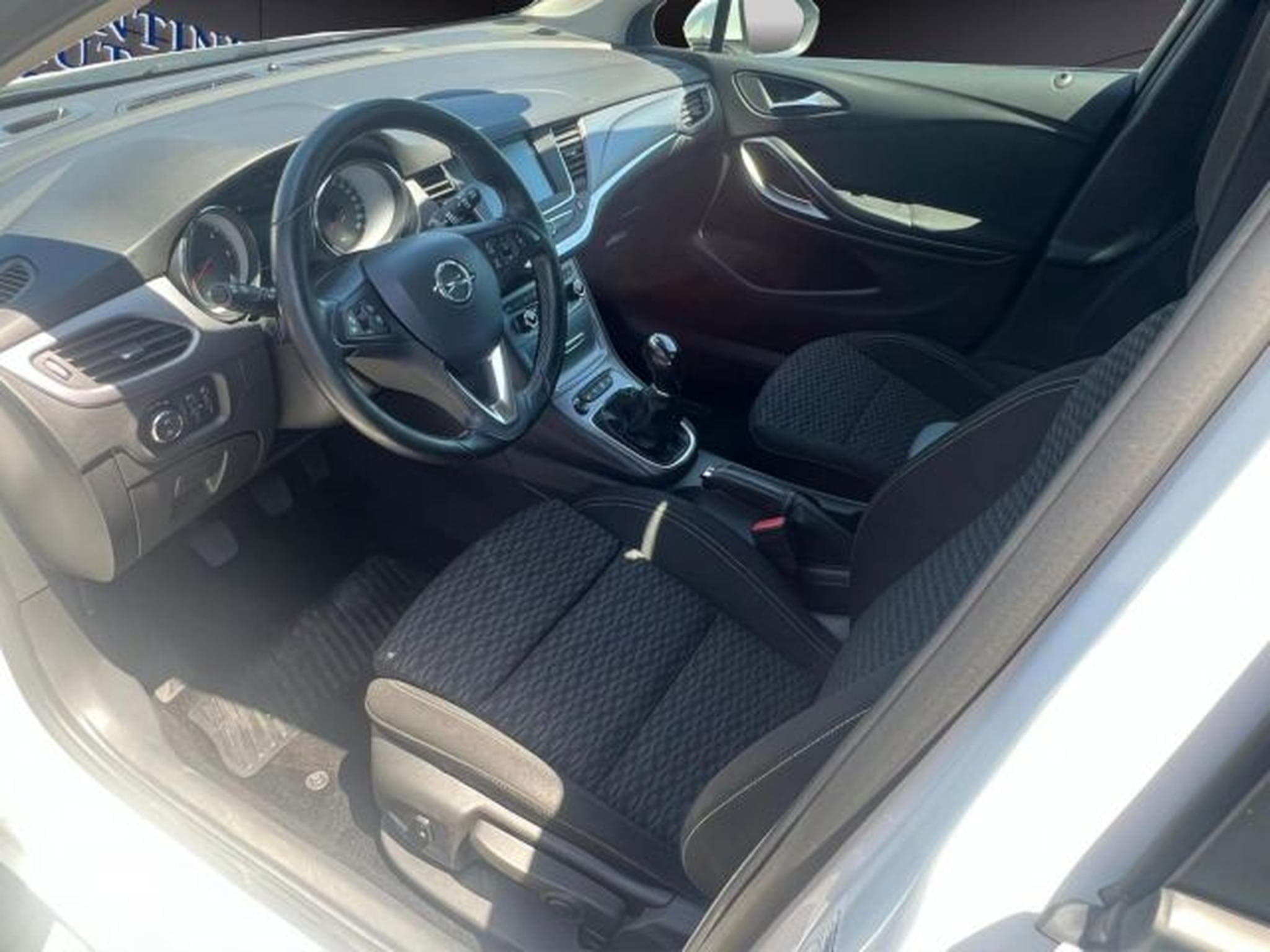 Opel Astra Astra K Sports Tourer Business KLIMA,PDC,SHZ,ESP (2017) - Photo 9