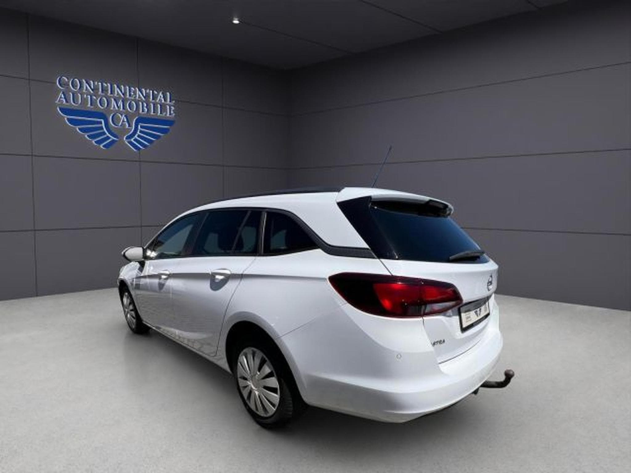Opel Astra Astra K Sports Tourer Business KLIMA,PDC,SHZ,ESP (2017) - Photo 4