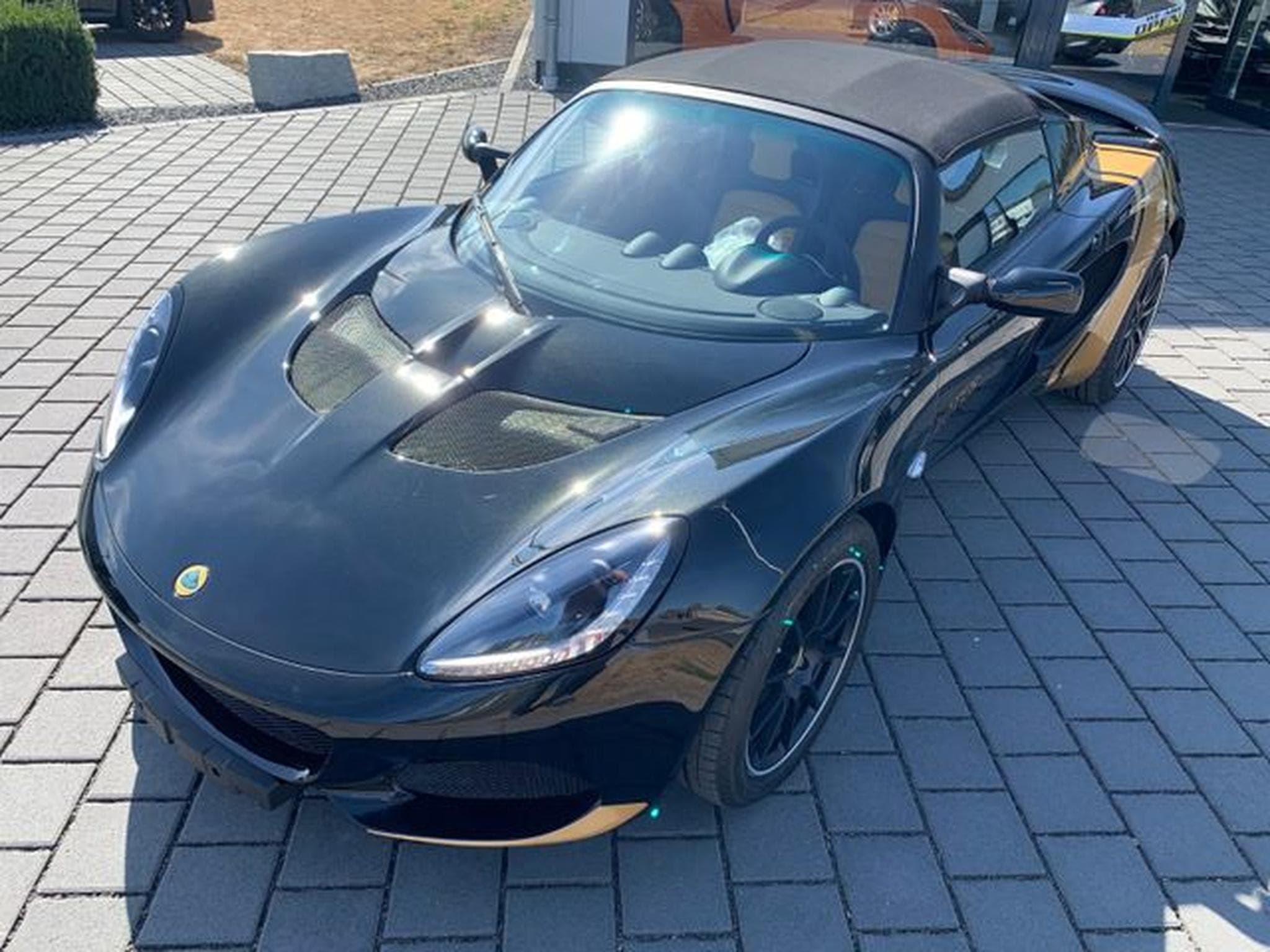 Lotus Elise Elise 220 Heritage Edition JPS "Lotus am Ring" (2020) - Photo 1