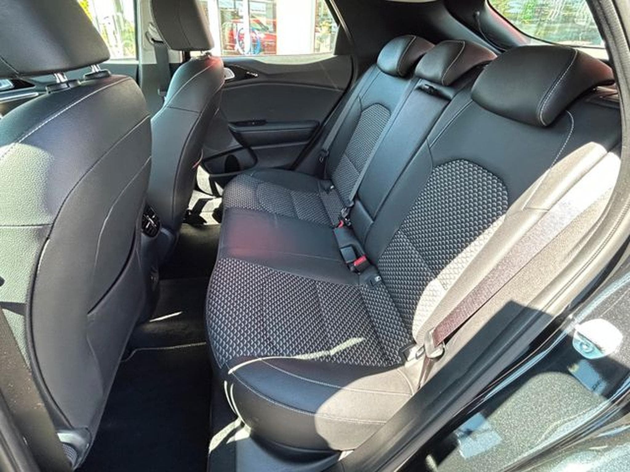 Kia XCeed XCeed 1,5T DCT Vision Komfort Navi LED Kamera (2025) - Foto 11