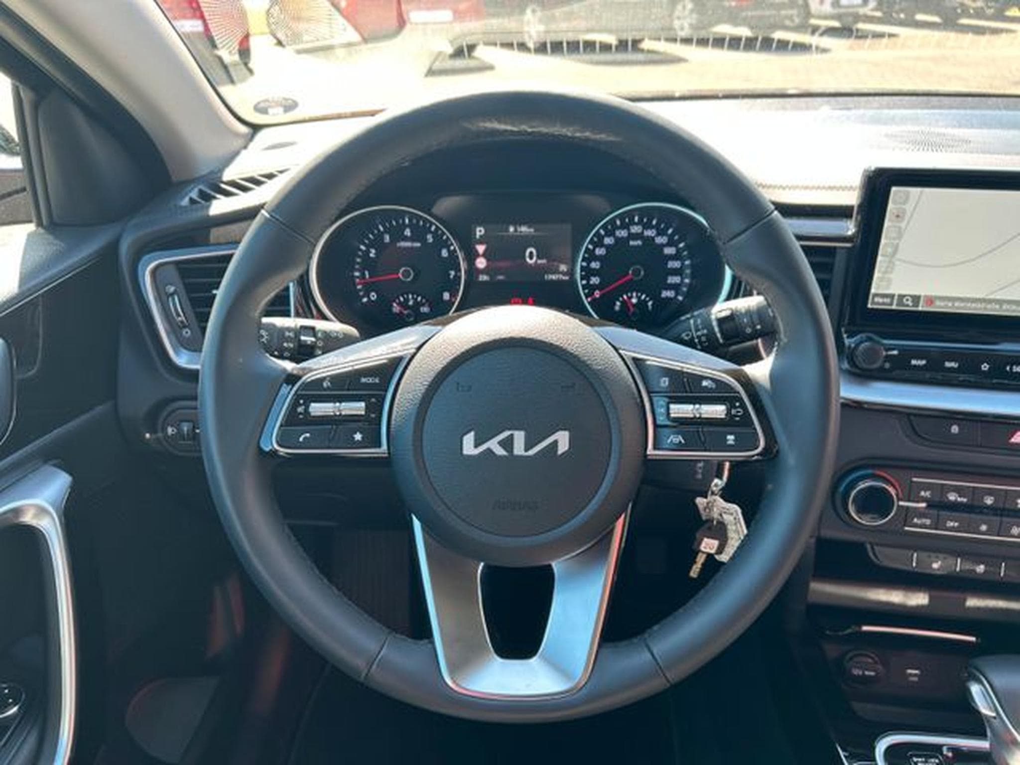 Kia XCeed XCeed 1,5T DCT Vision Komfort Navi LED Kamera (2025) - Foto 14