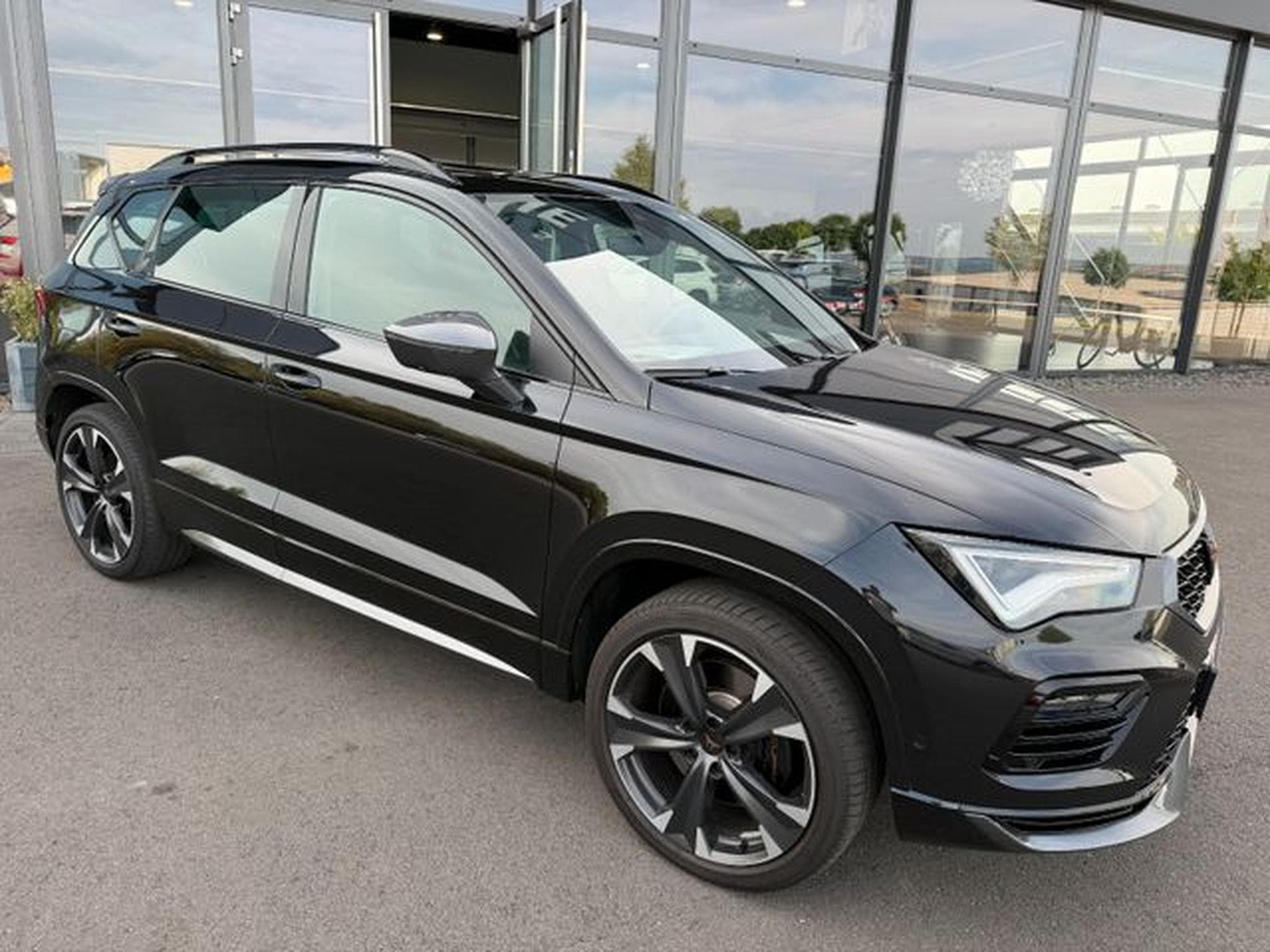 Cupra Ateca Ateca 2,0TSi VZ 4Drive Pano Navi 360° Teilleder (2025) - Photo 5