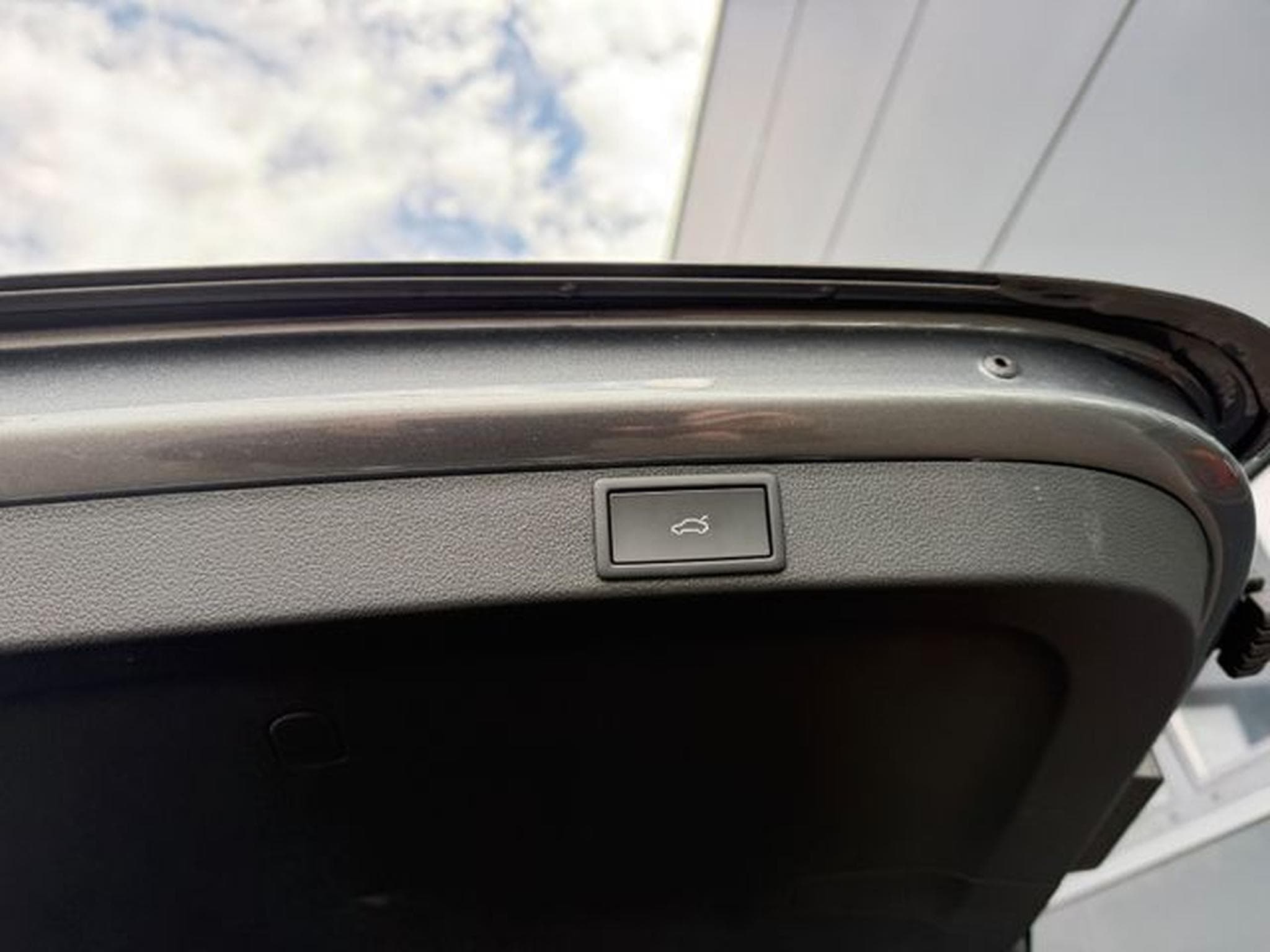 Skoda Octavia Octavia 2.0 TDI Selection Kamera Keyless LED ACC (2025) - Photo 13