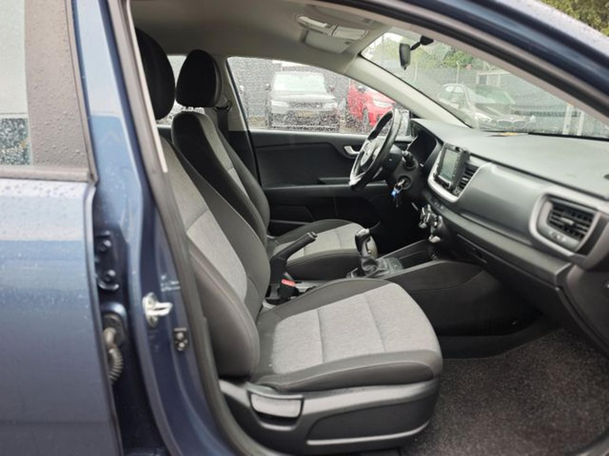 Kia Stonic STONIC *NAVI*KAMERA*KLIMA*ALUFELGEN* (2018) - Photo 15