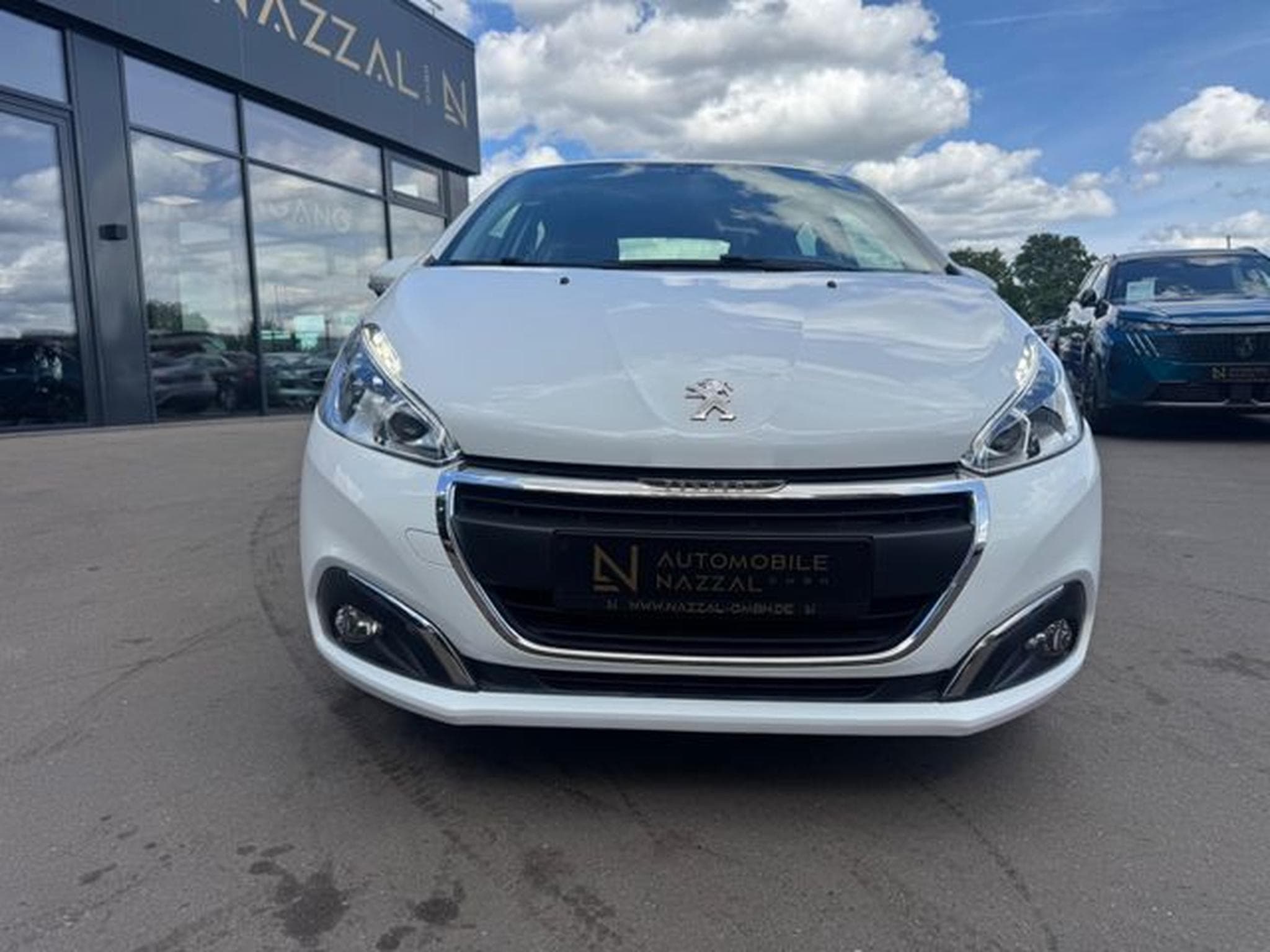 Peugeot 208 208 1.6 STYLE BLUEHDI*5.TÜRIG*KLIMA*2.HD*EURO.6* (2017) - Photo 3