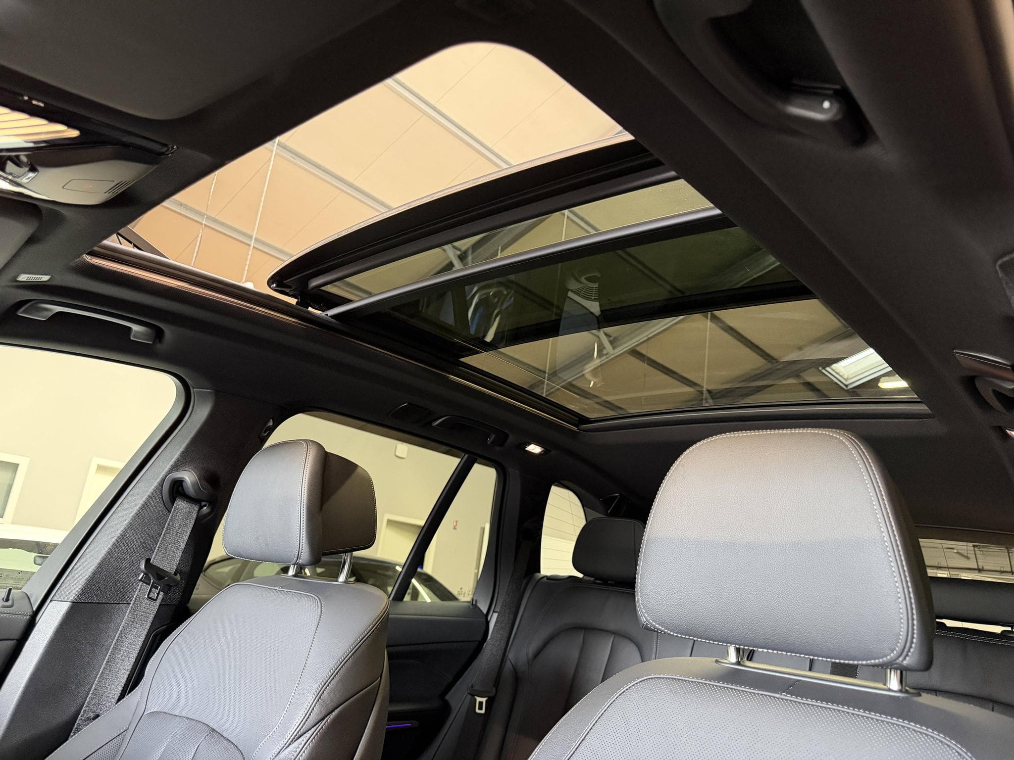 BMW X5 xDrive 45e xLine / TVA récup / Pack Innovation / Laser / 360 (2022) - Foto 18