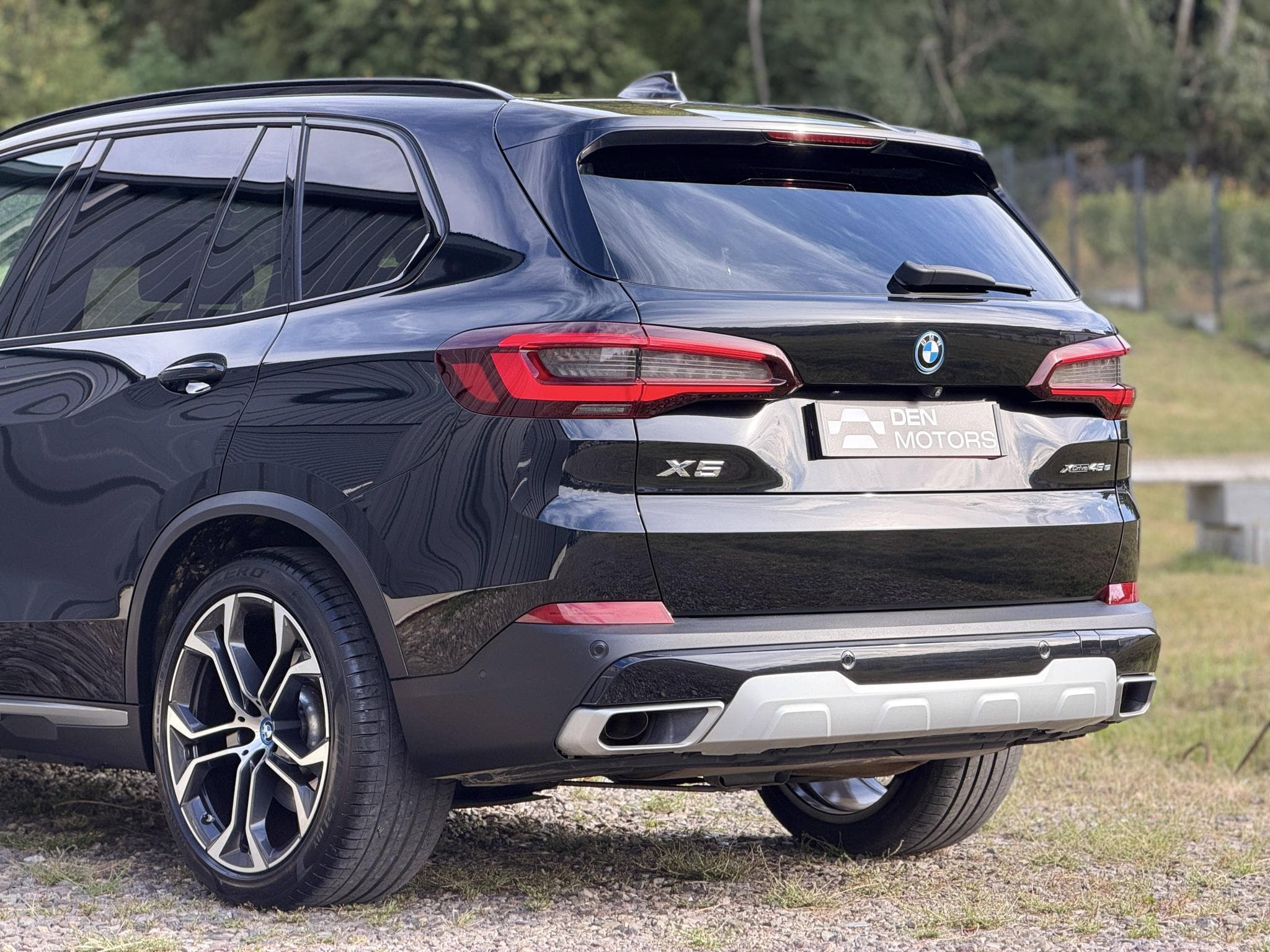 BMW X5 xDrive 45e xLine / TVA récup / Pack Innovation / Laser / 360 (2022) - Foto 32