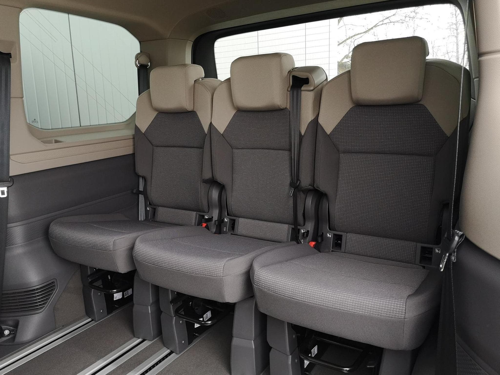 VW T7 2,0TDI DSG Lite (2029) - Foto 6