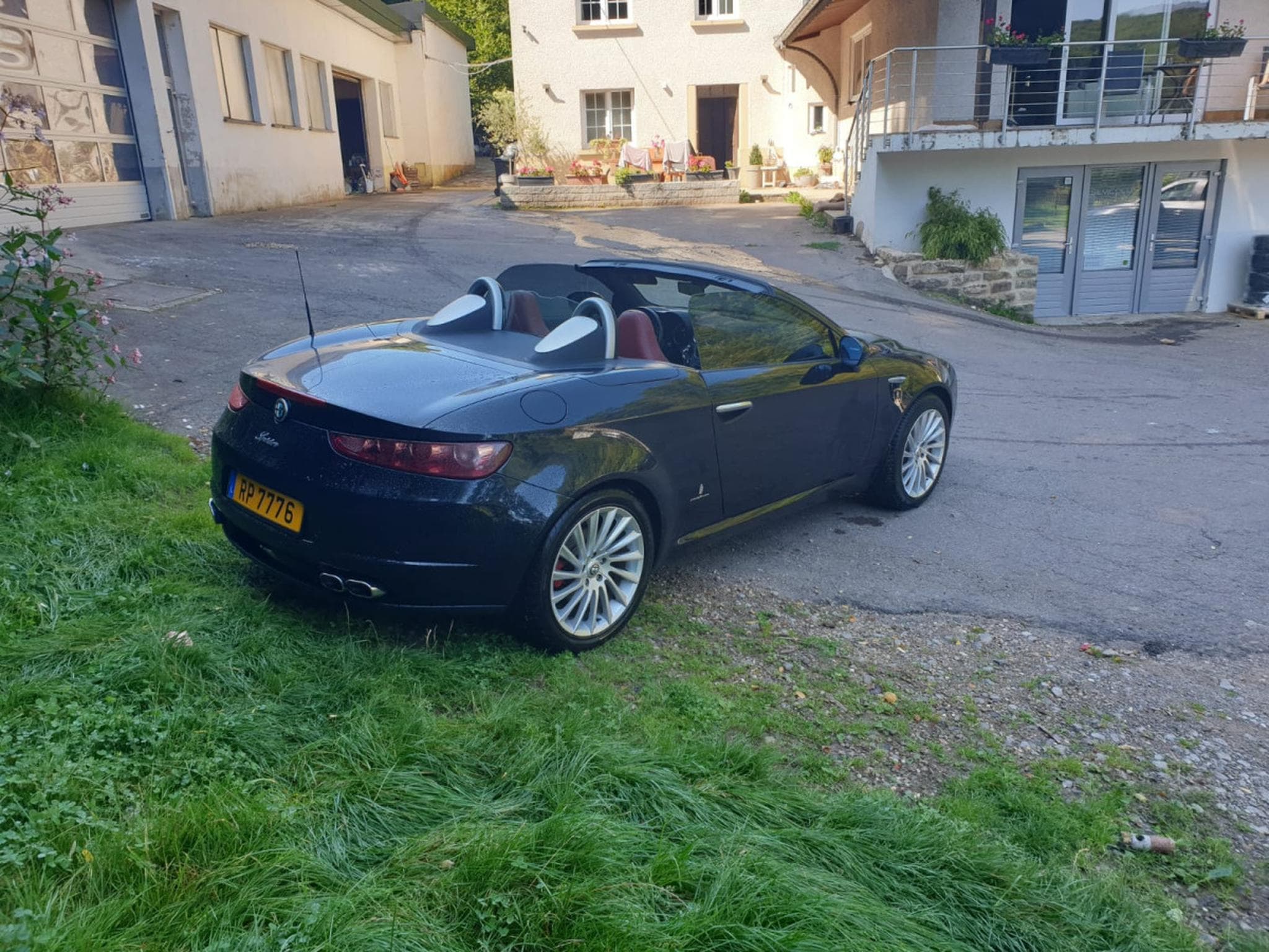 Alfa-Romeo Spider 2.4 JTD aut. (2010) - Photo 4
