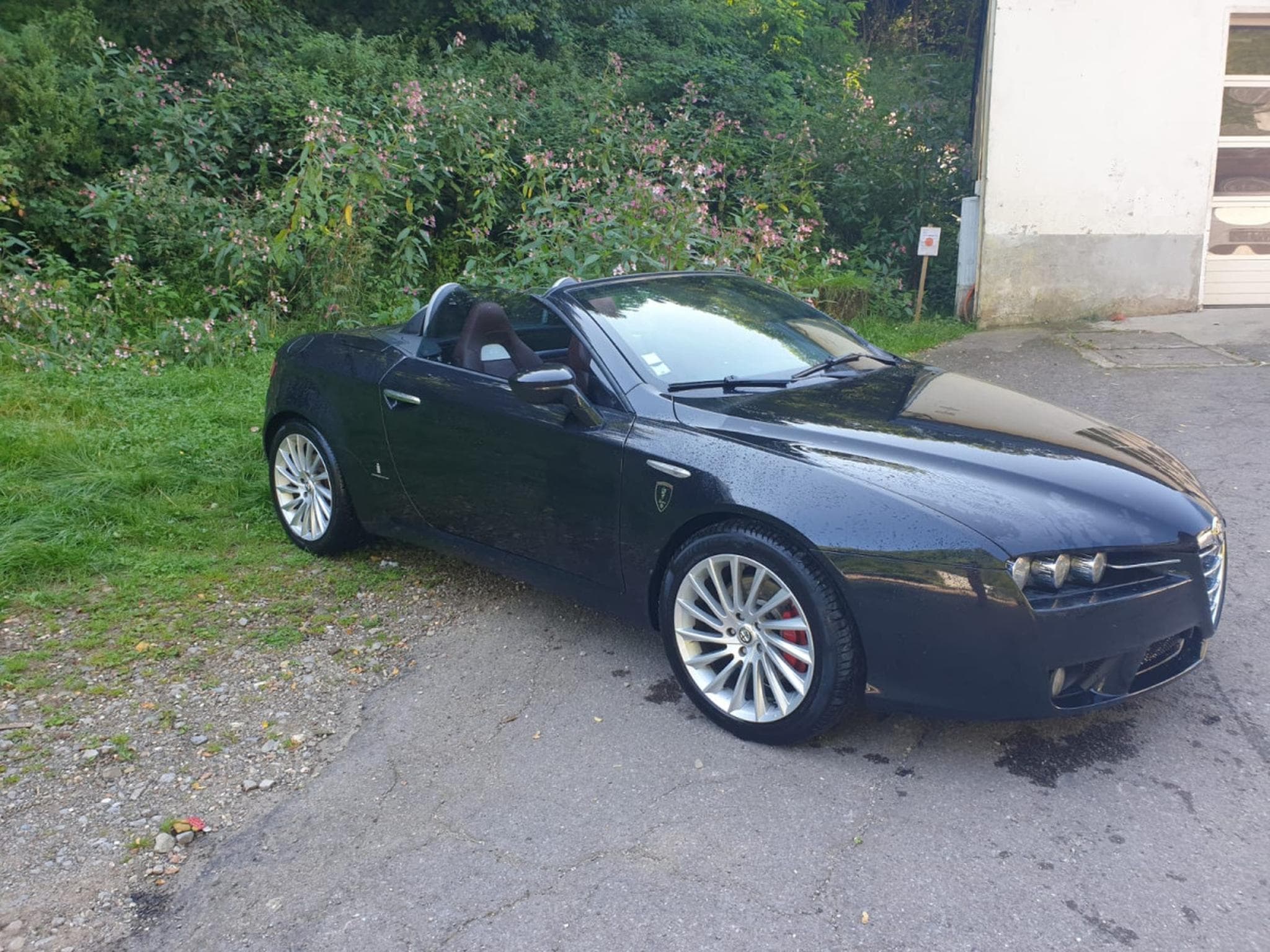 Alfa-Romeo Spider 2.4 JTD aut. (2010) - Photo 2