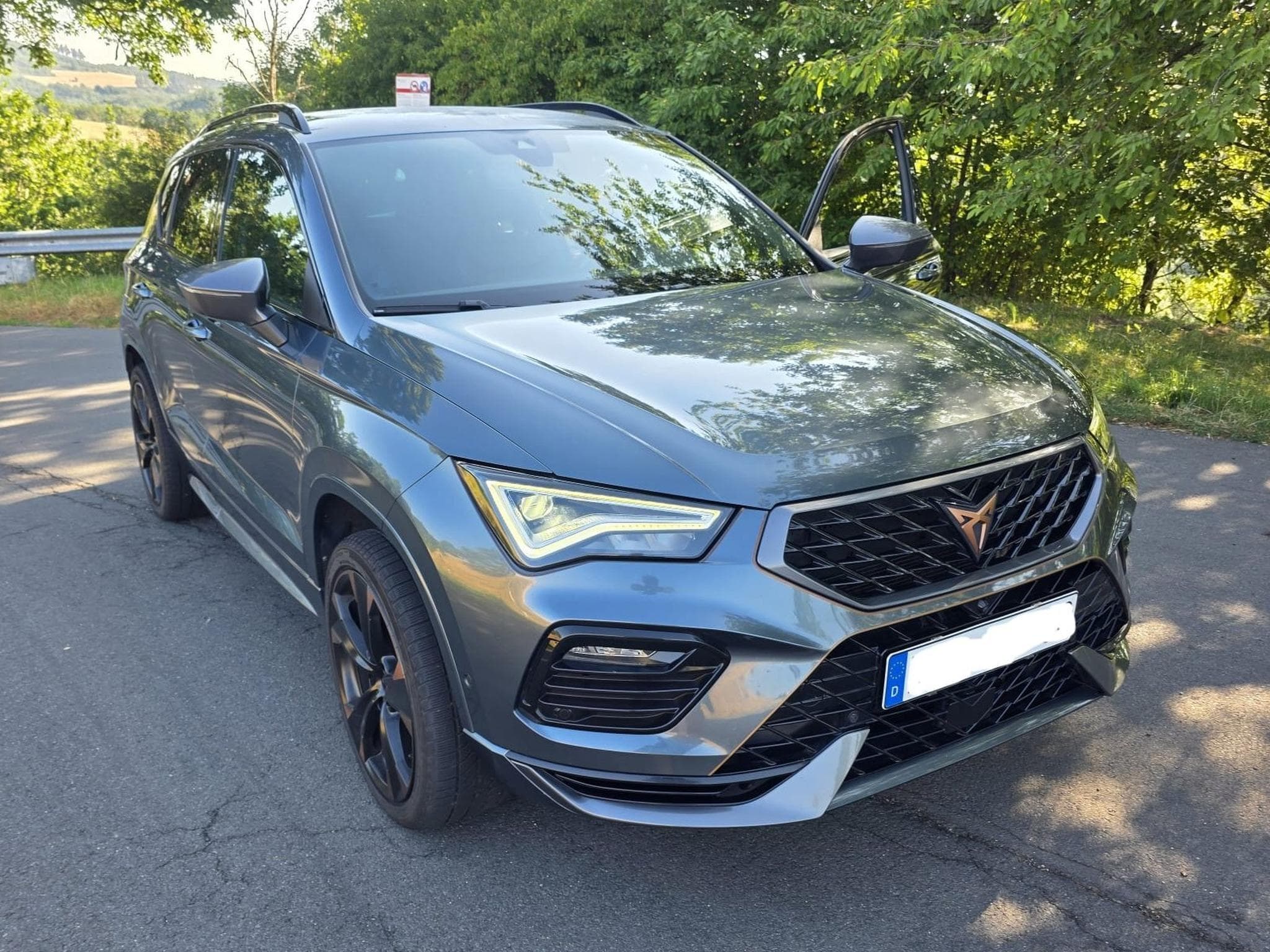 Cupra Ateca 2.0 TSI 4Drive 360PS DSG 7 (2021) - Photo 2