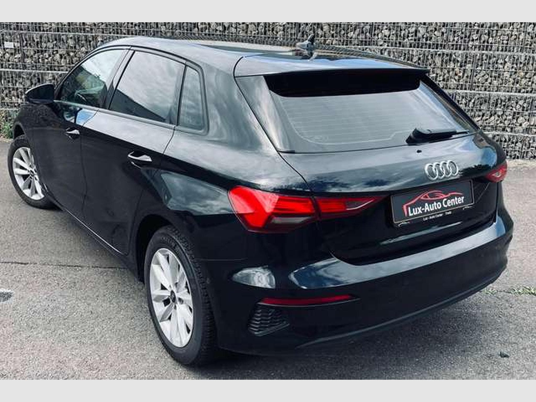 Audi A3 A3 Sportback 35 TFSI S tronic // Garantie 12 Mois✅ (2022) - Photo 7