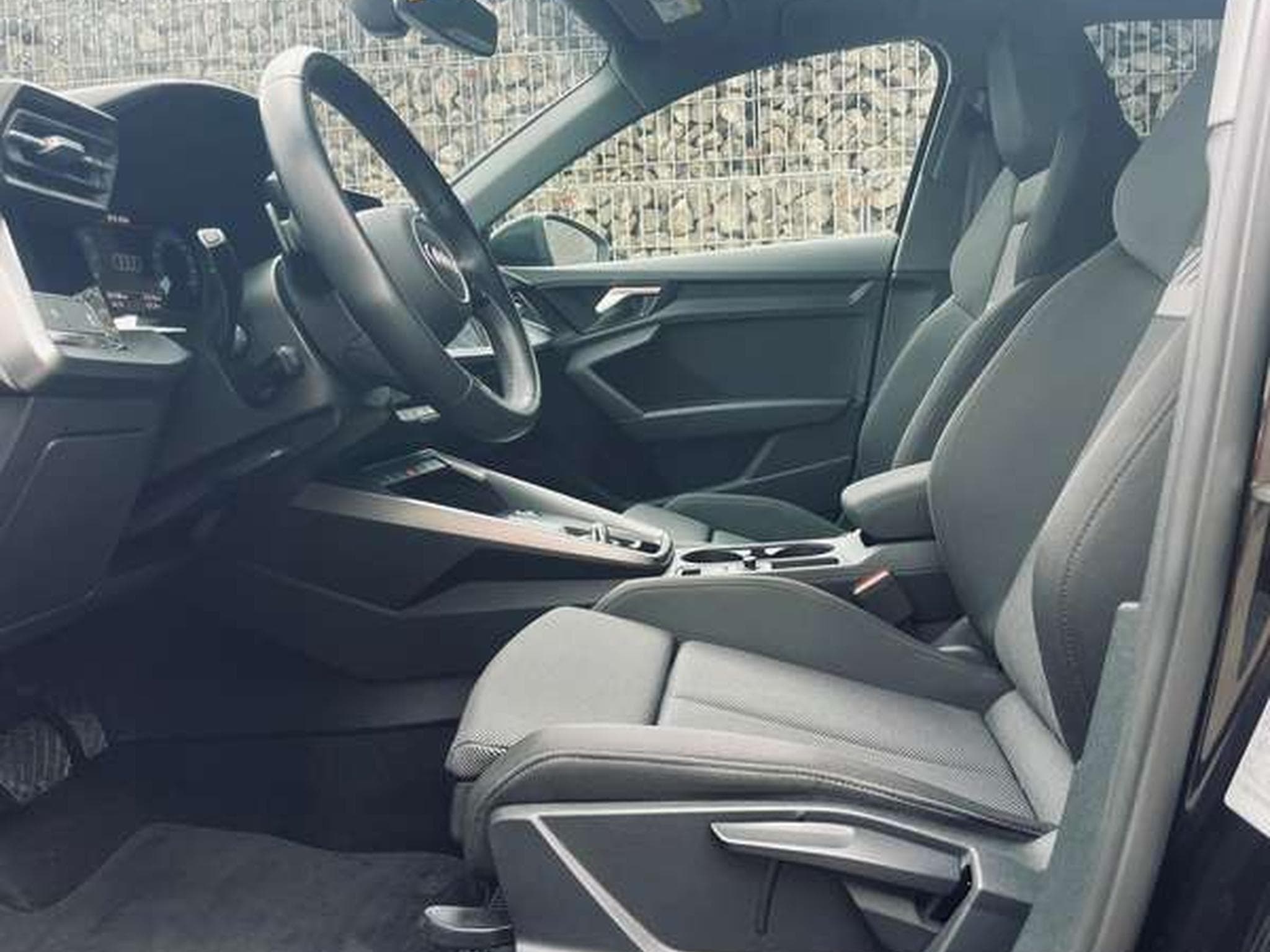 Audi A3 A3 Sportback 35 TFSI S tronic // Garantie 12 Mois✅ (2022) - Photo 13