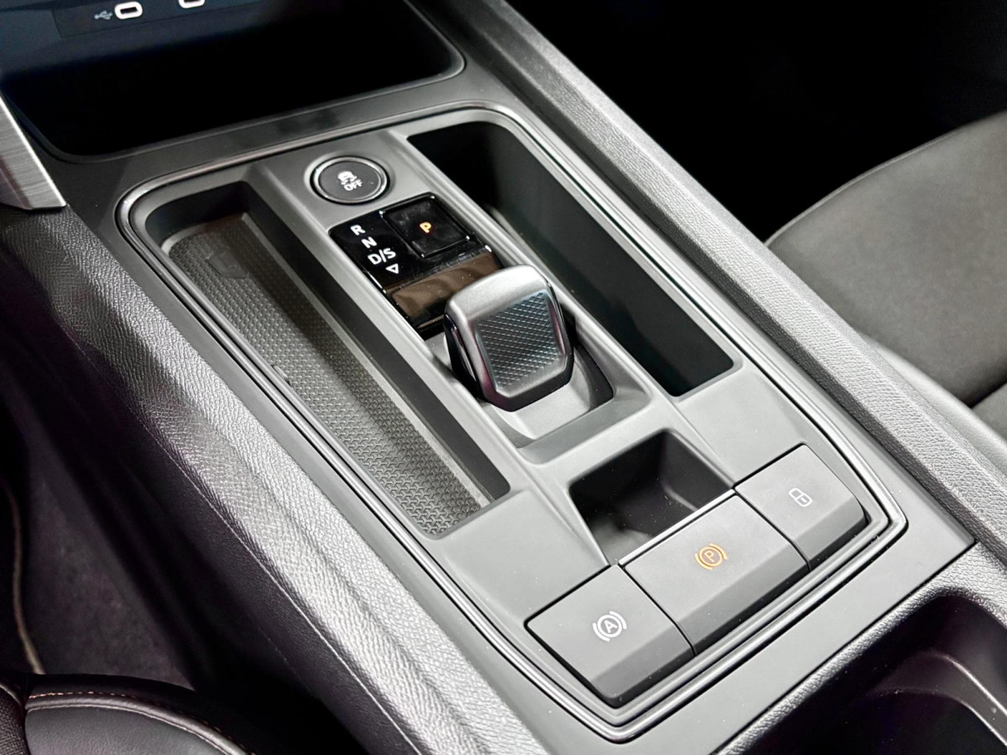 Cupra Formentor VZ 245CV PHEV eHybrid DSG6 *PANO*MATRIX*Caméra* *VSS* (2023) - Photo 15
