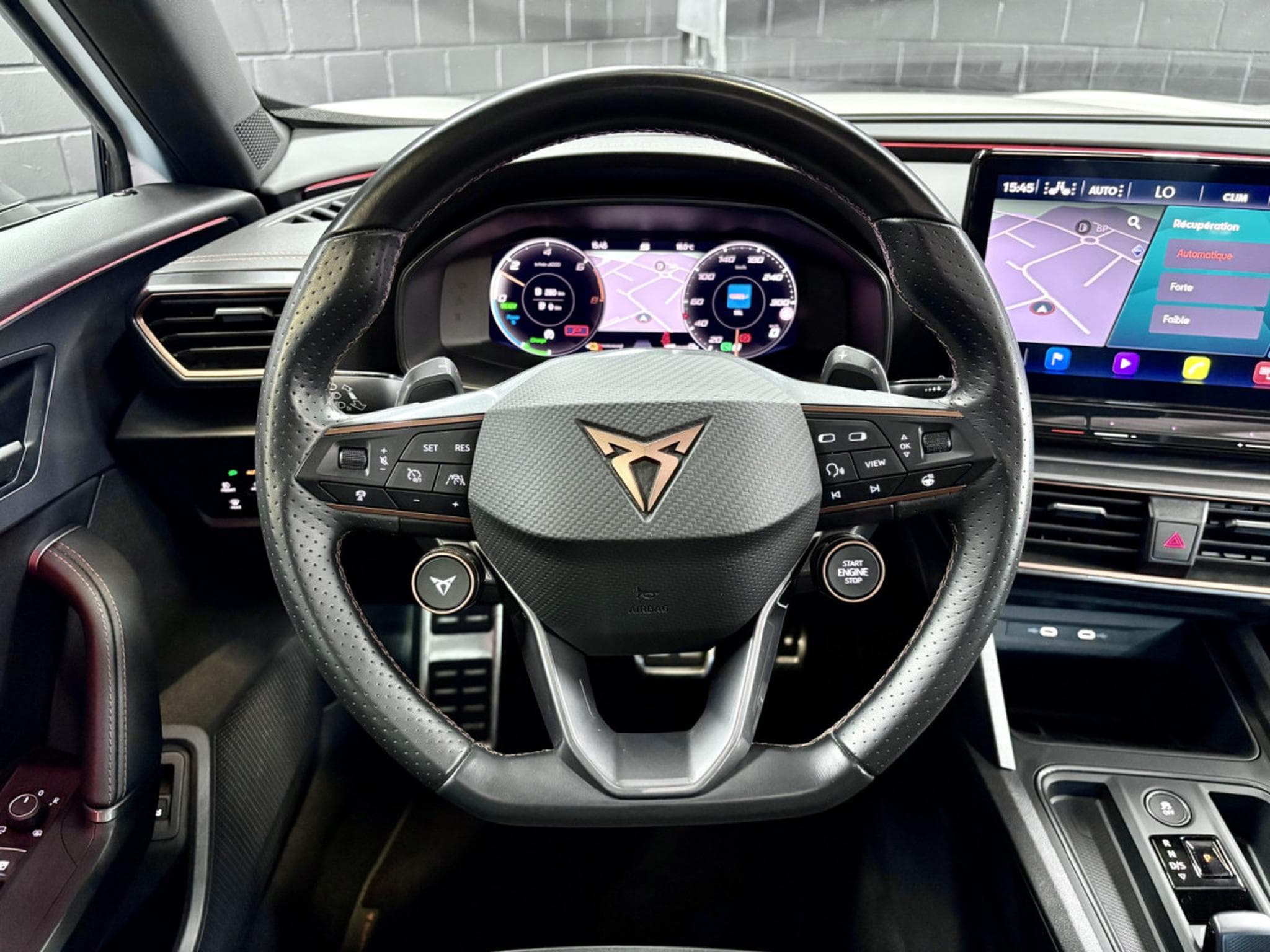 Cupra Formentor VZ 245CV PHEV eHybrid DSG6 *PANO* *ACC* HAYON * ATELLAGE* (2023) - Photo 9