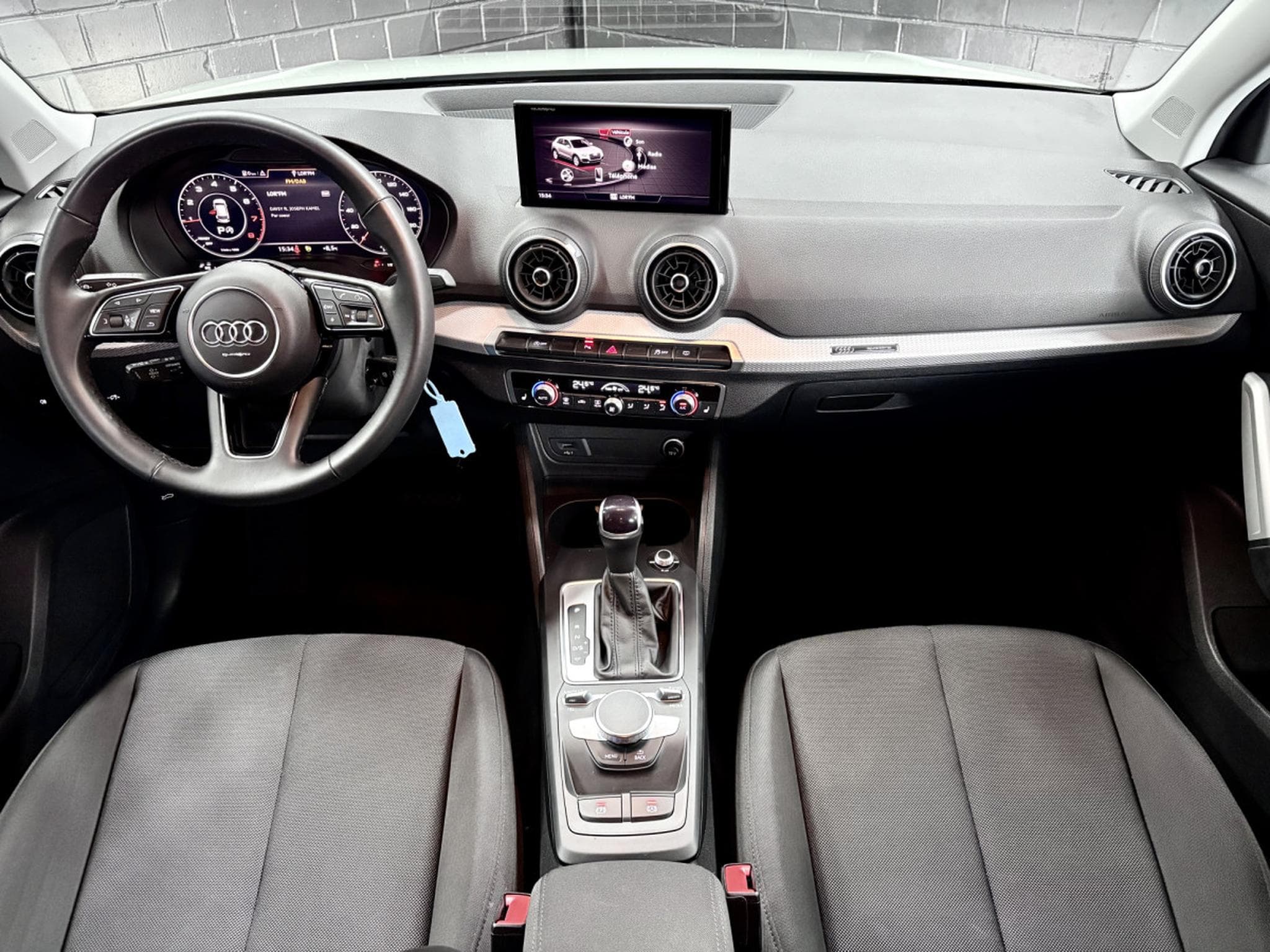 Audi Q2 35 Advanced TFSI 150CV S-TRONIC **Sièges Chauff** Caméra** (2023) - Photo 9
