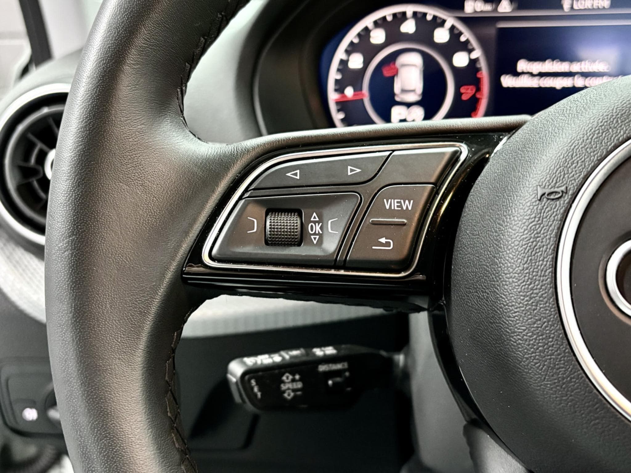 Audi Q2 35 Advanced TFSI 150CV S-TRONIC **Sièges Chauff** Caméra** (2023) - Photo 11