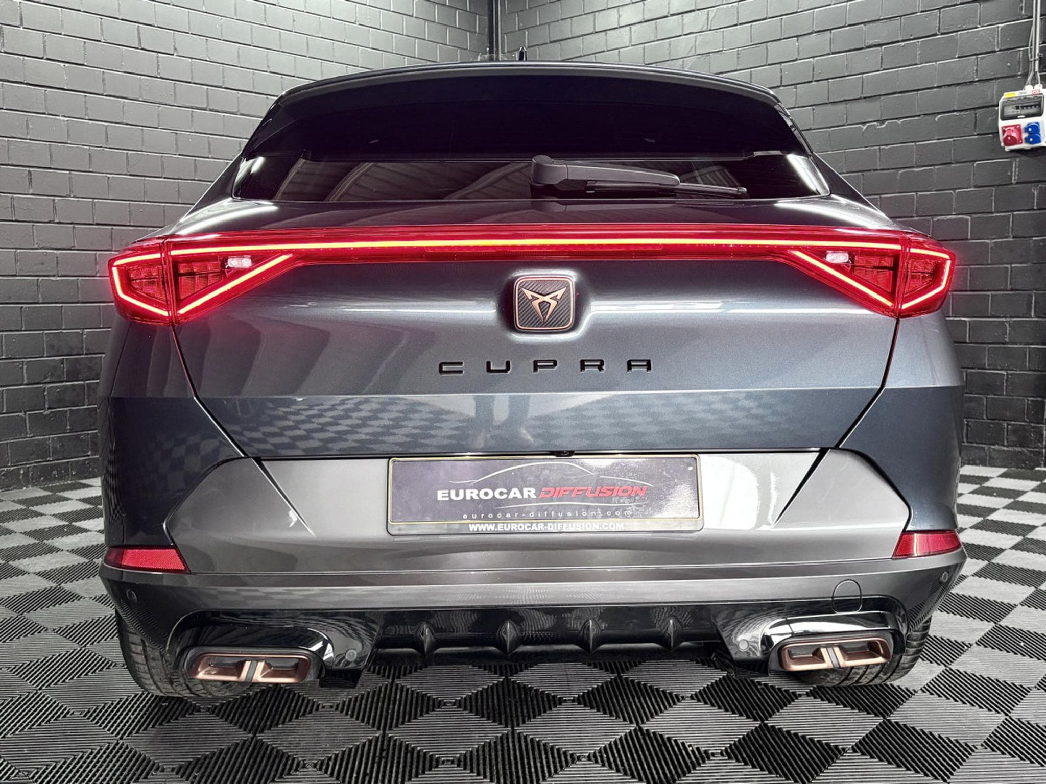 Cupra Formentor VZ 245CV PHEV eHybrid DSG6 * CUIR* 360° * PANO* ATTELAGE* (2023) - Photo 5
