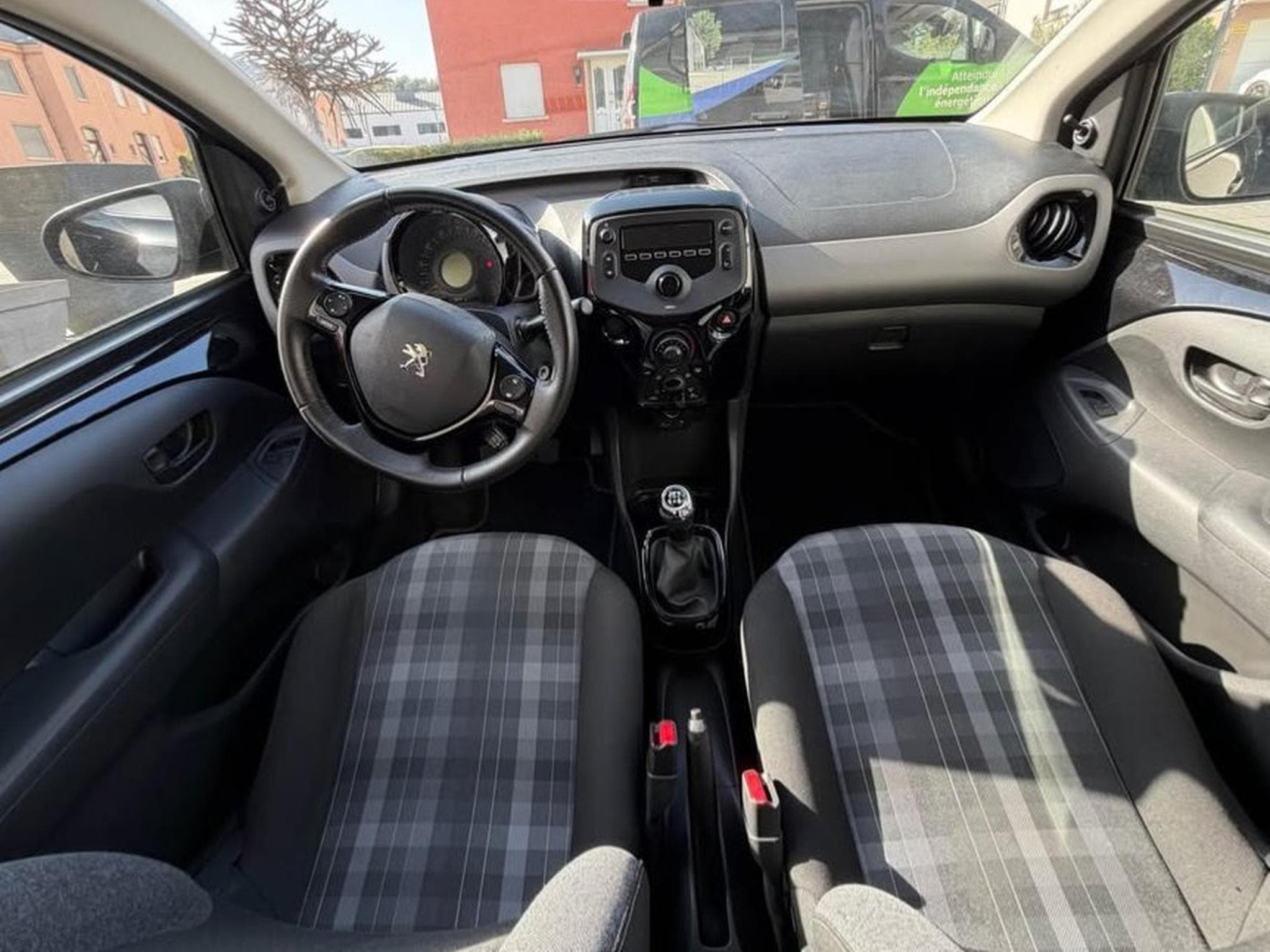 Peugeot 108 Style (2019) - Photo 2