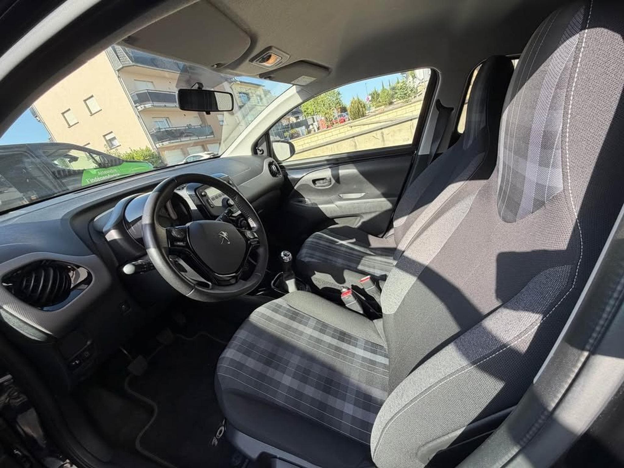Peugeot 108 Style (2019) - Photo 6