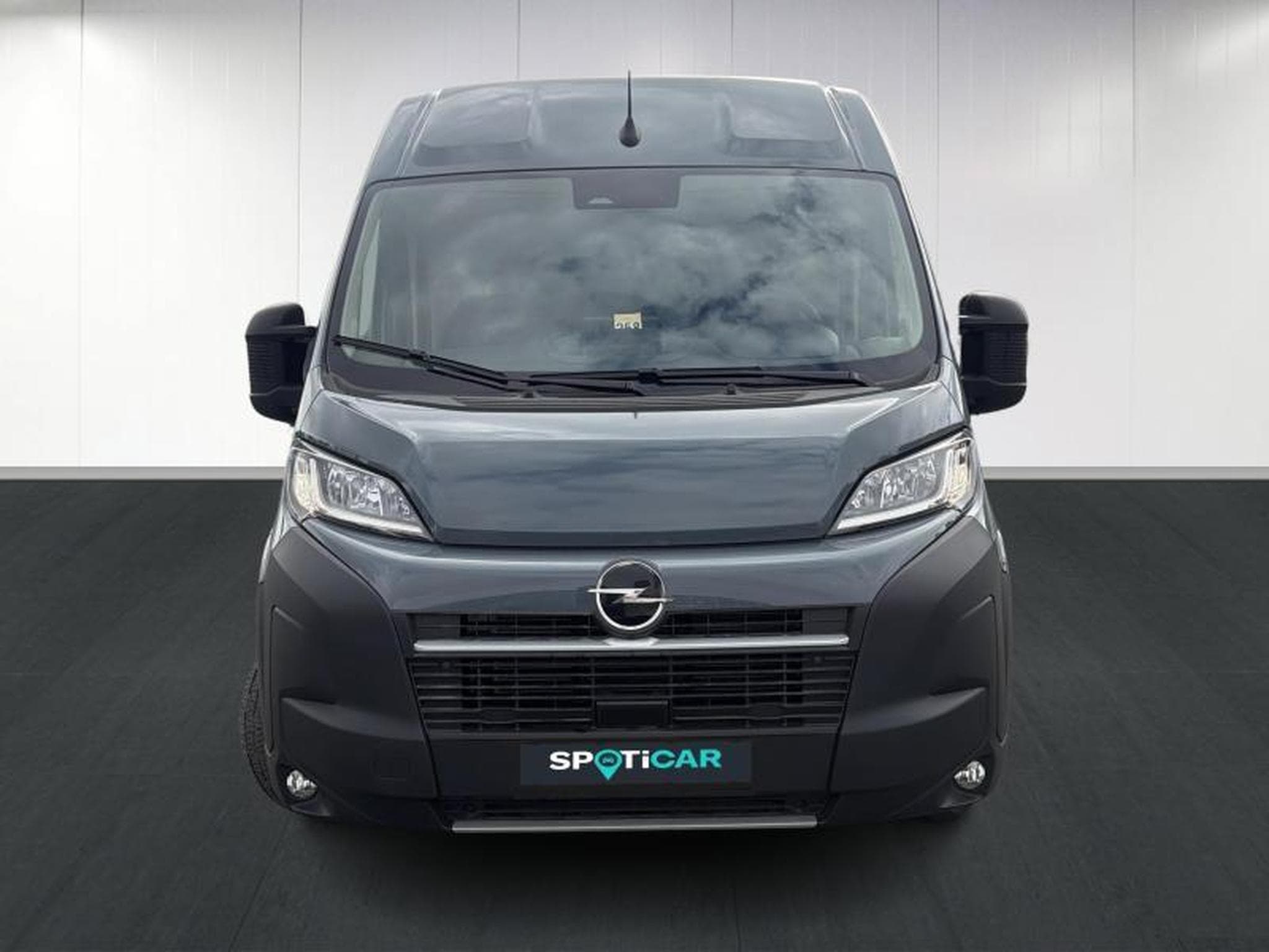 Opel Movano L2H2 (2025) - Photo 2