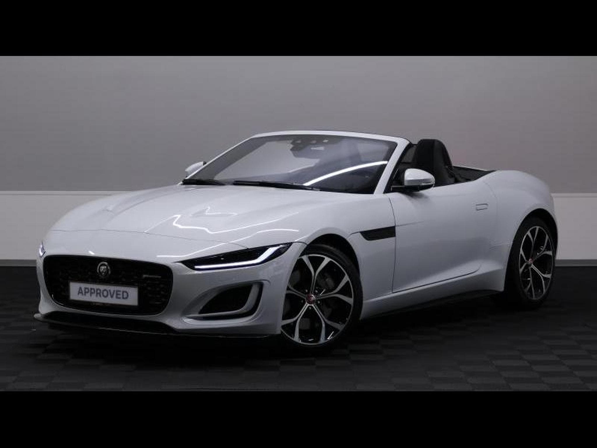 Jaguar F-Type P300 R-Dynamic RWD Convertible (2022) - Foto 1