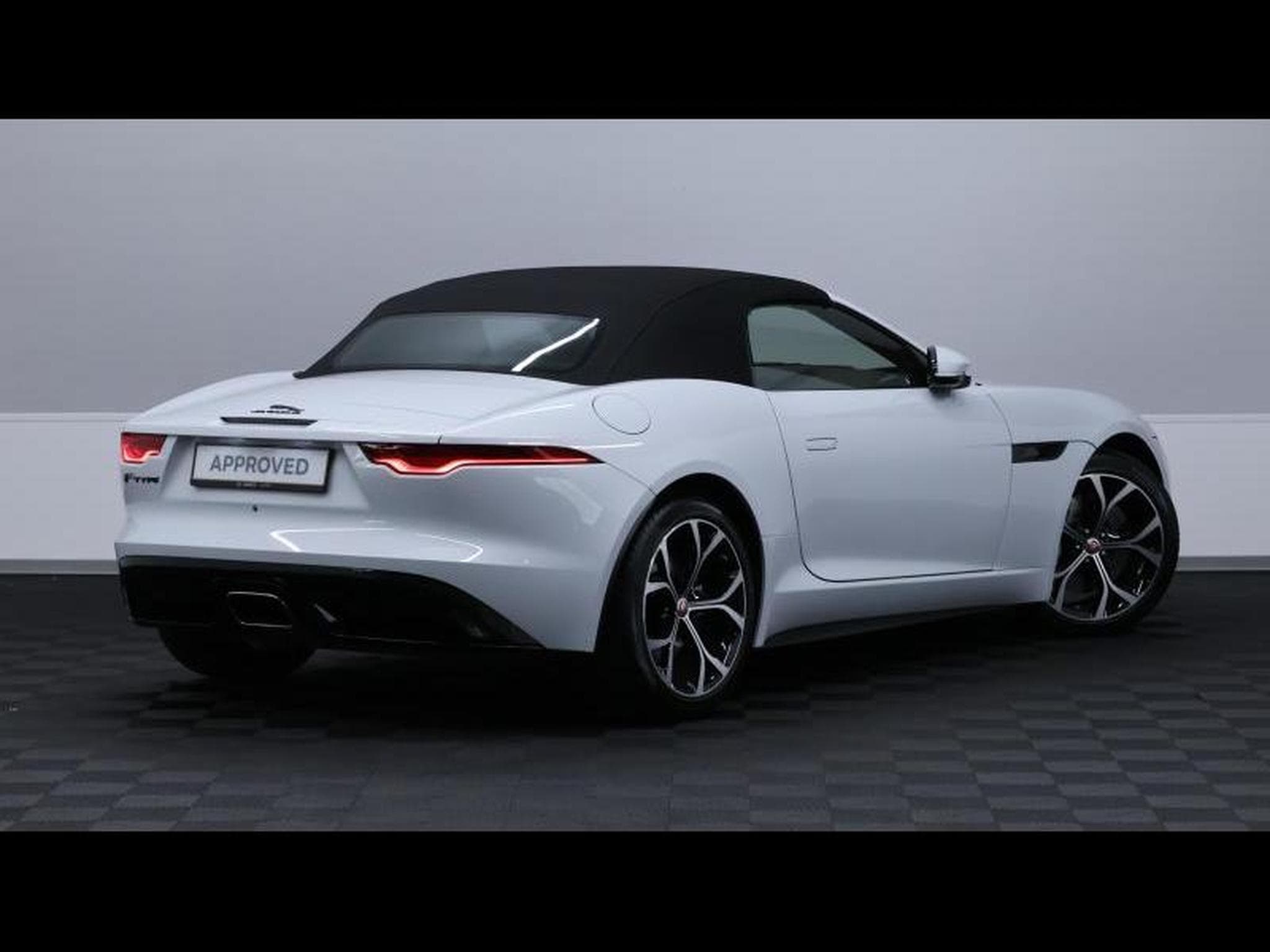 Jaguar F-Type P300 R-Dynamic RWD Convertible (2022) - Foto 15