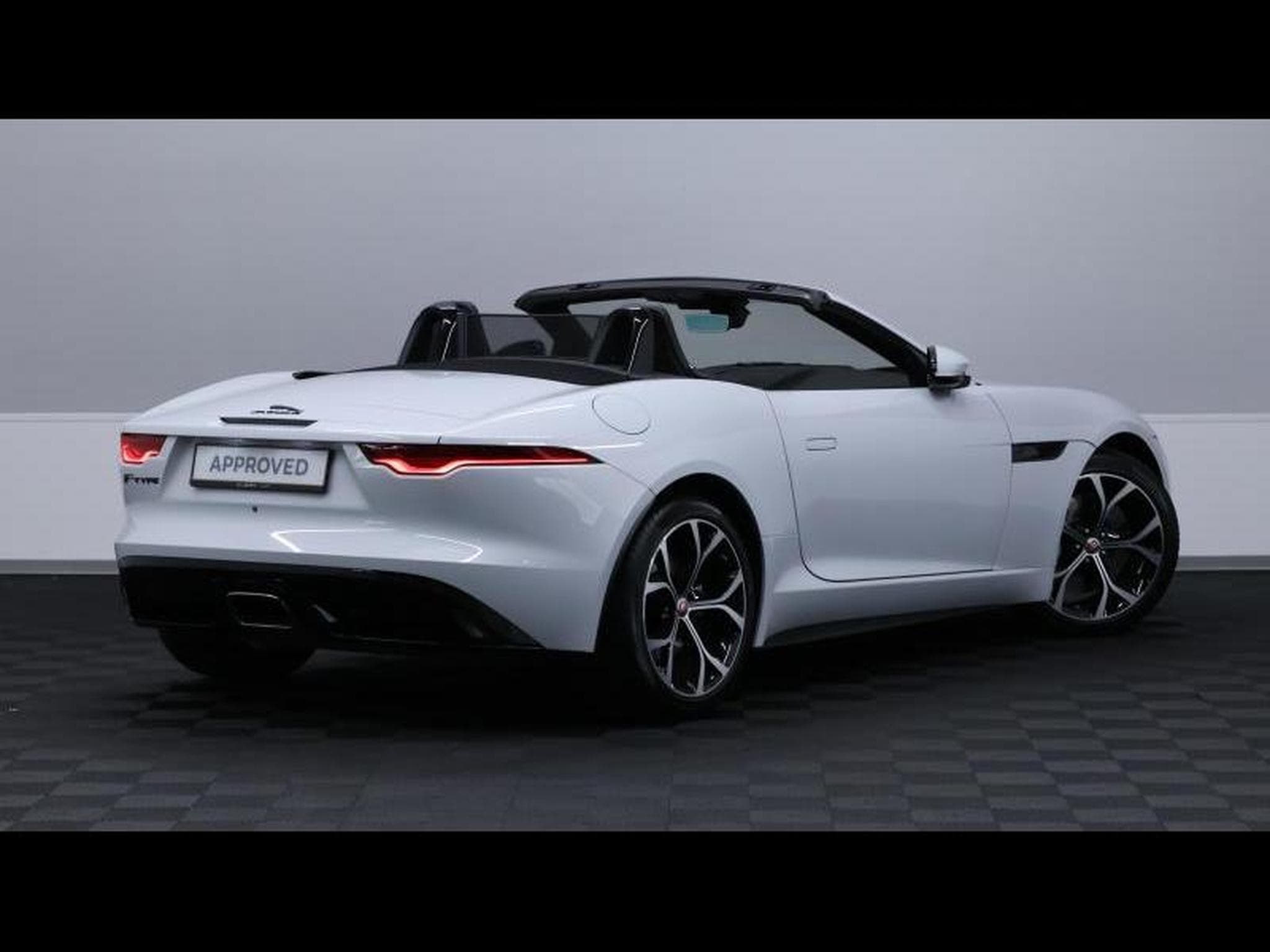 Jaguar F-Type P300 R-Dynamic RWD Convertible (2022) - Foto 14