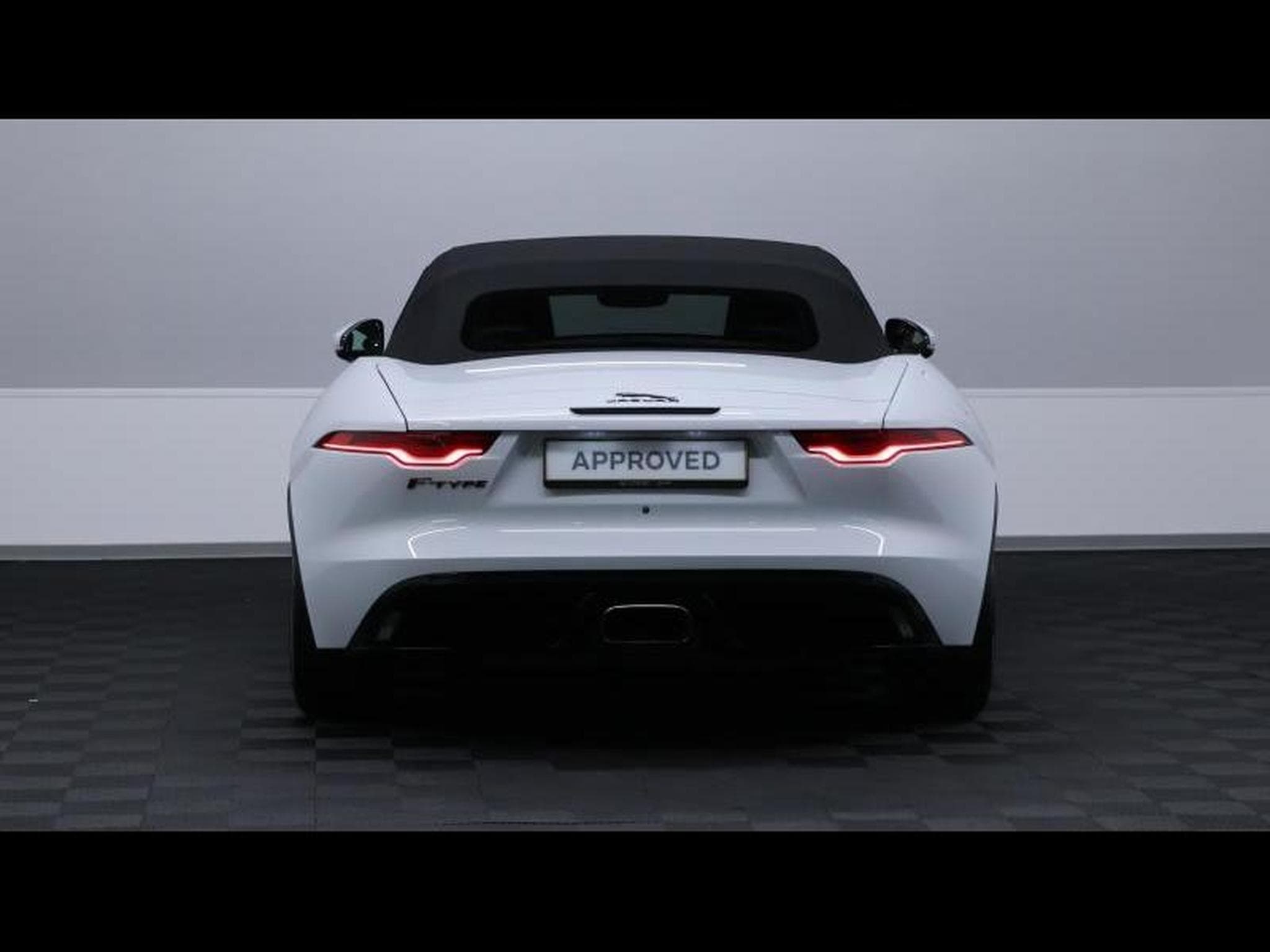 Jaguar F-Type P300 R-Dynamic RWD Convertible (2022) - Foto 19