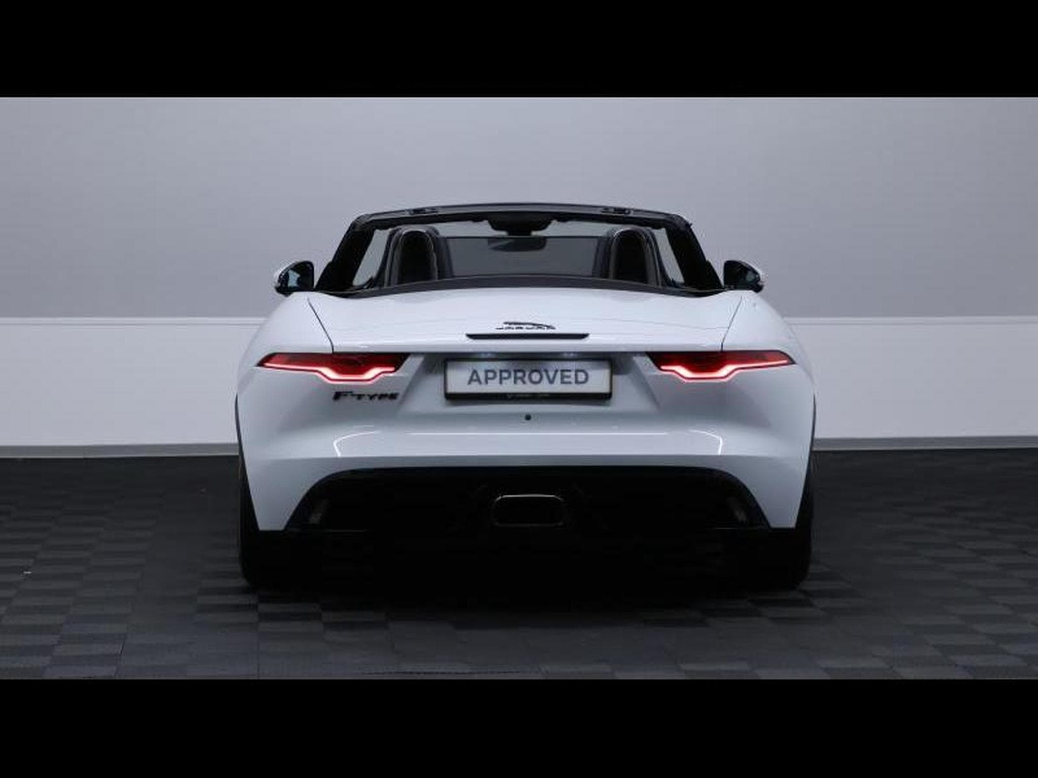 Jaguar F-Type P300 R-Dynamic RWD Convertible (2022) - Foto 17
