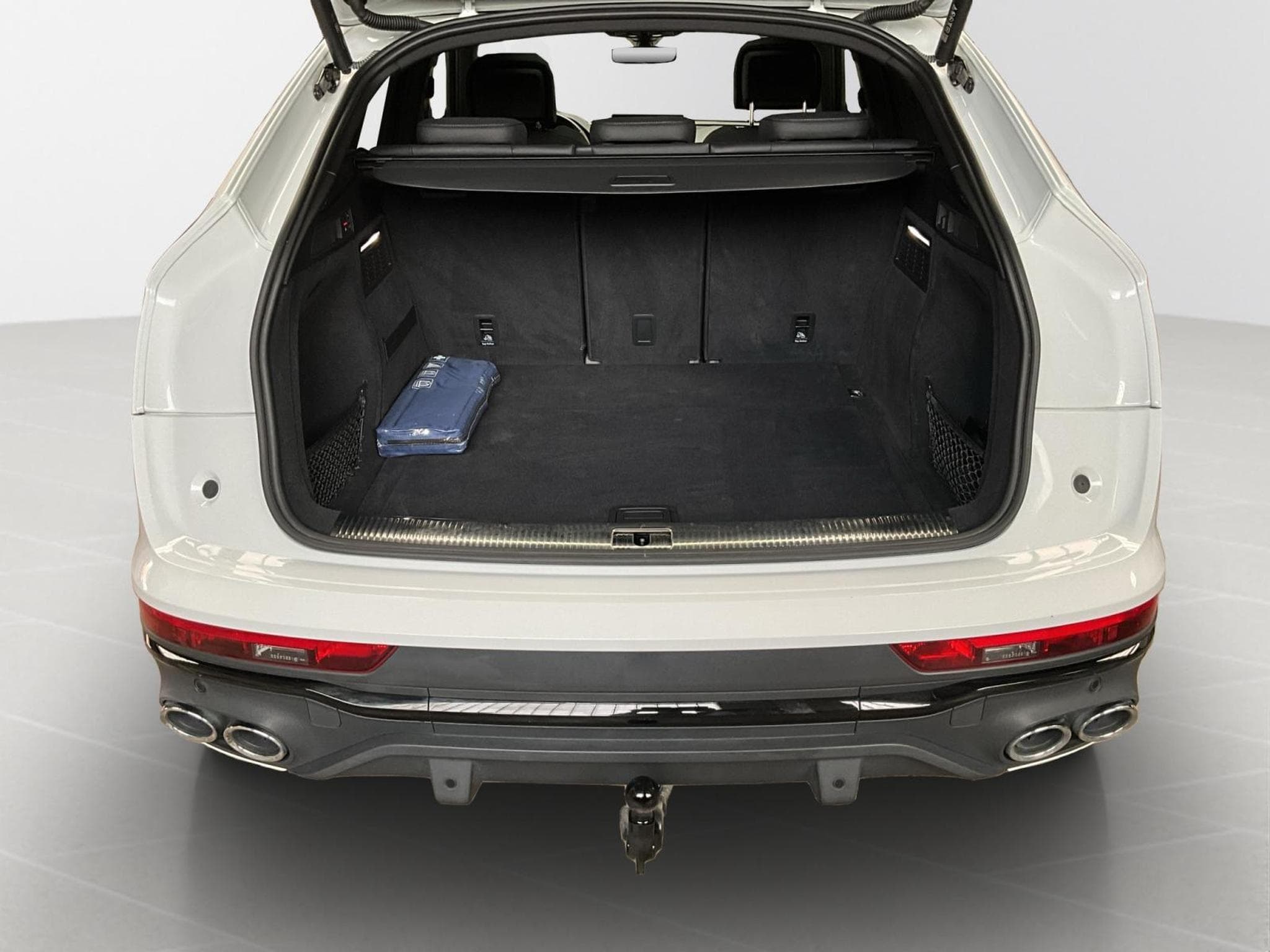 Audi SQ5 SB+Quattro+TipTronic+P.Premium+Pano+StandH+AHK (2023) - Photo 17