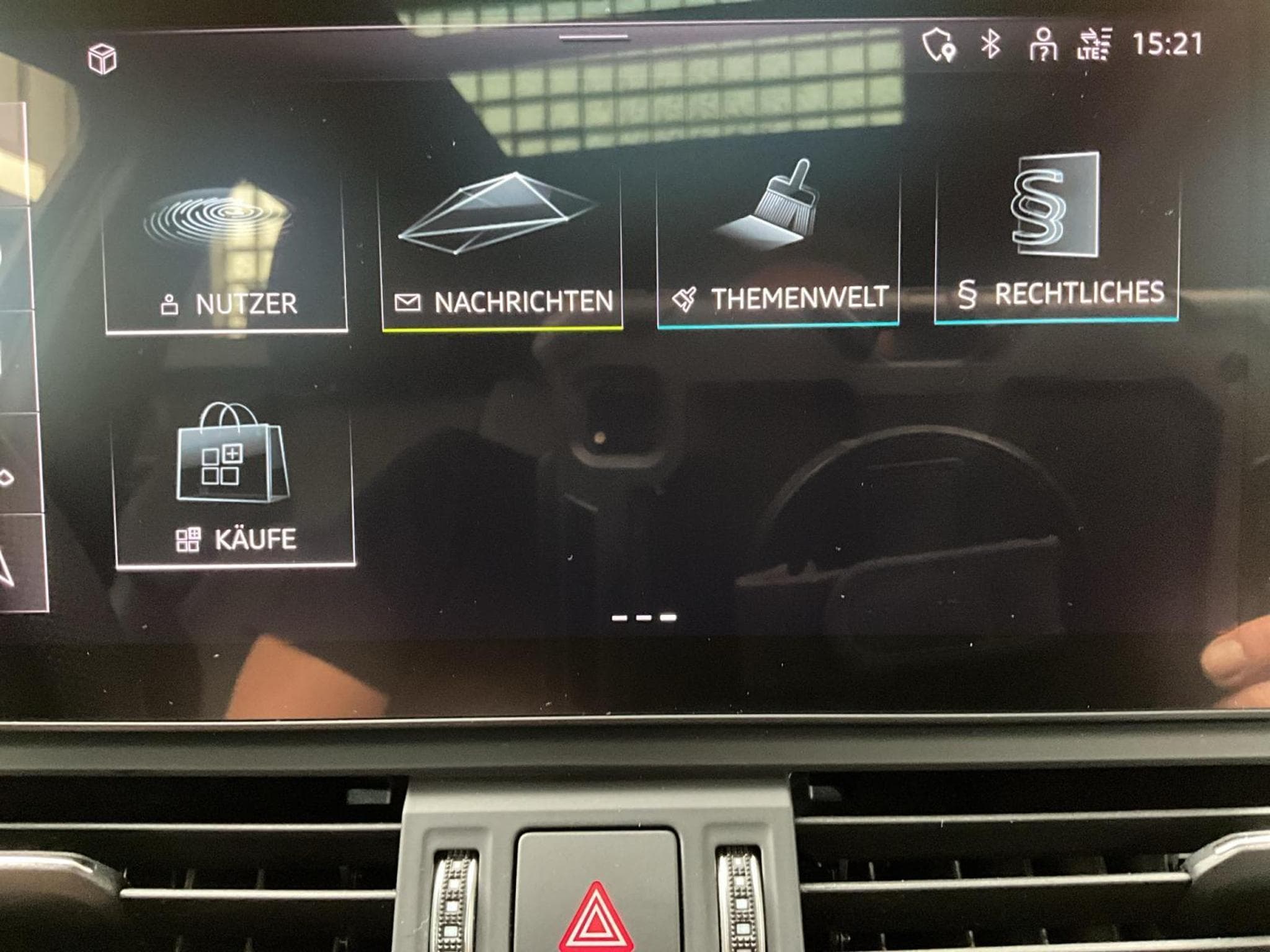 Audi SQ5 SB+Quattro+TipTronic+P.Premium+Pano+StandH+AHK (2023) - Photo 21