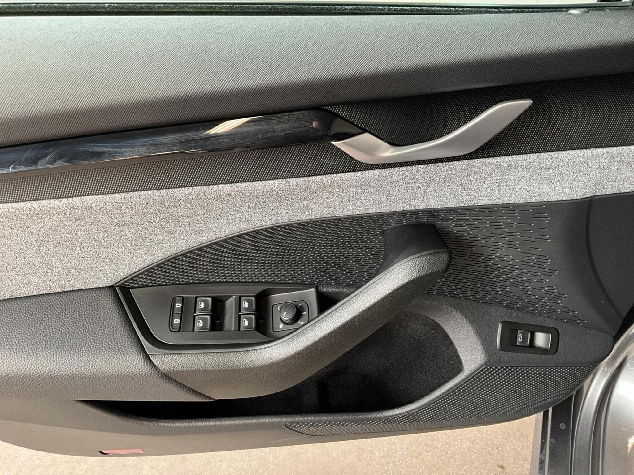 Skoda Octavia Selection+DSG+LODGE+P.Comfort+Light&View+P.Ass.-Drive (2025) - Photo 10