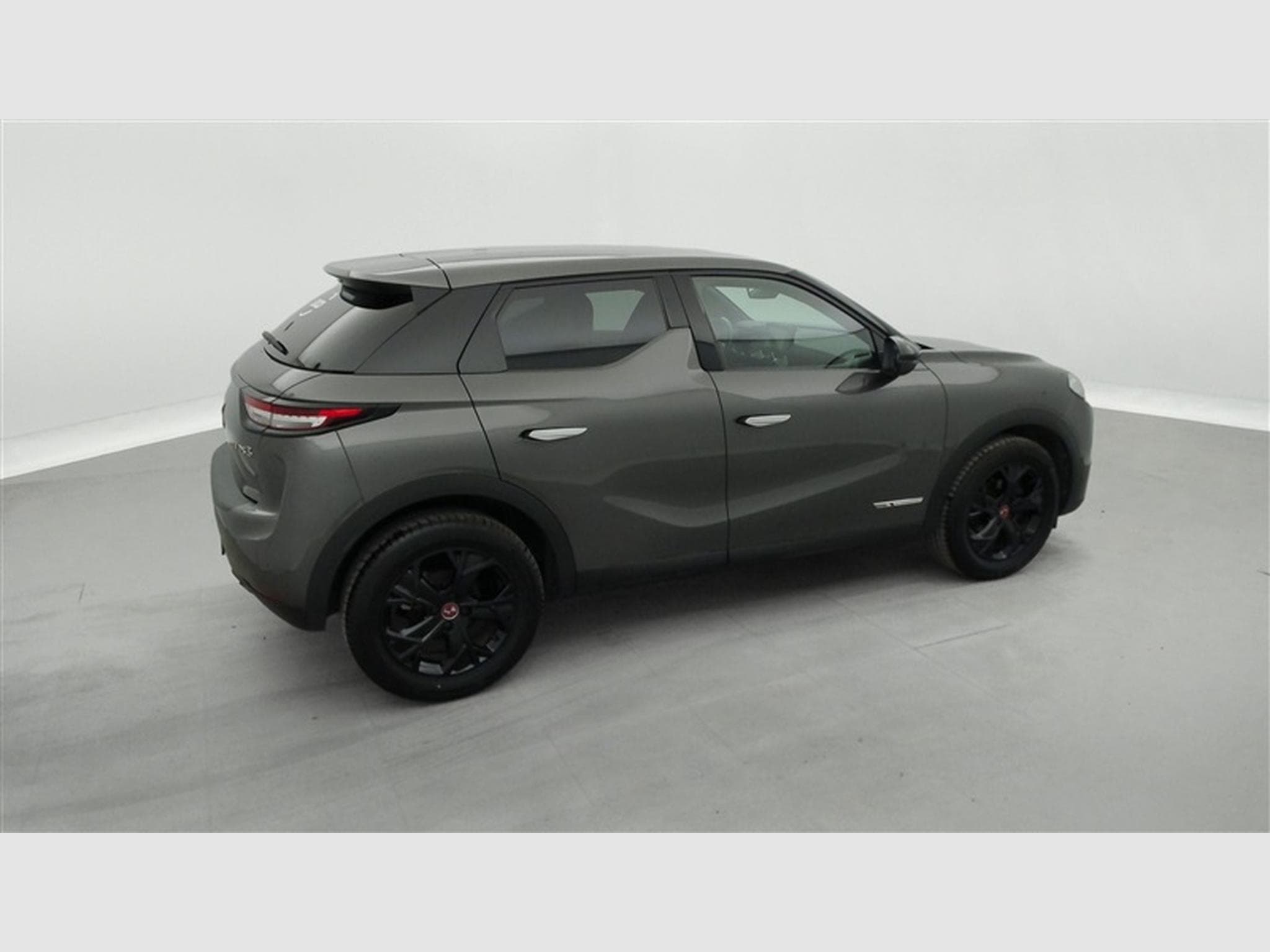 DS Automobiles DS3 1.2 Puretech 100Cv Performance Line CARPLAY / CAMERA (2021) - Photo 23