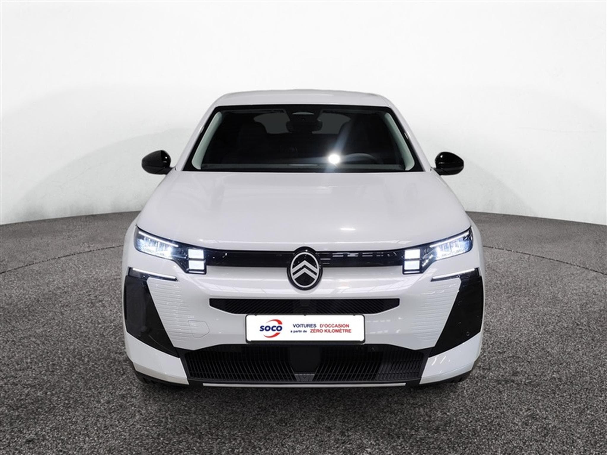Citroën C5 Aircross 1.2 Hybrid 145cv E-DCS6 Plus NAVI / FULL LED / CAMERA / JA19 (2026) - Photo 4