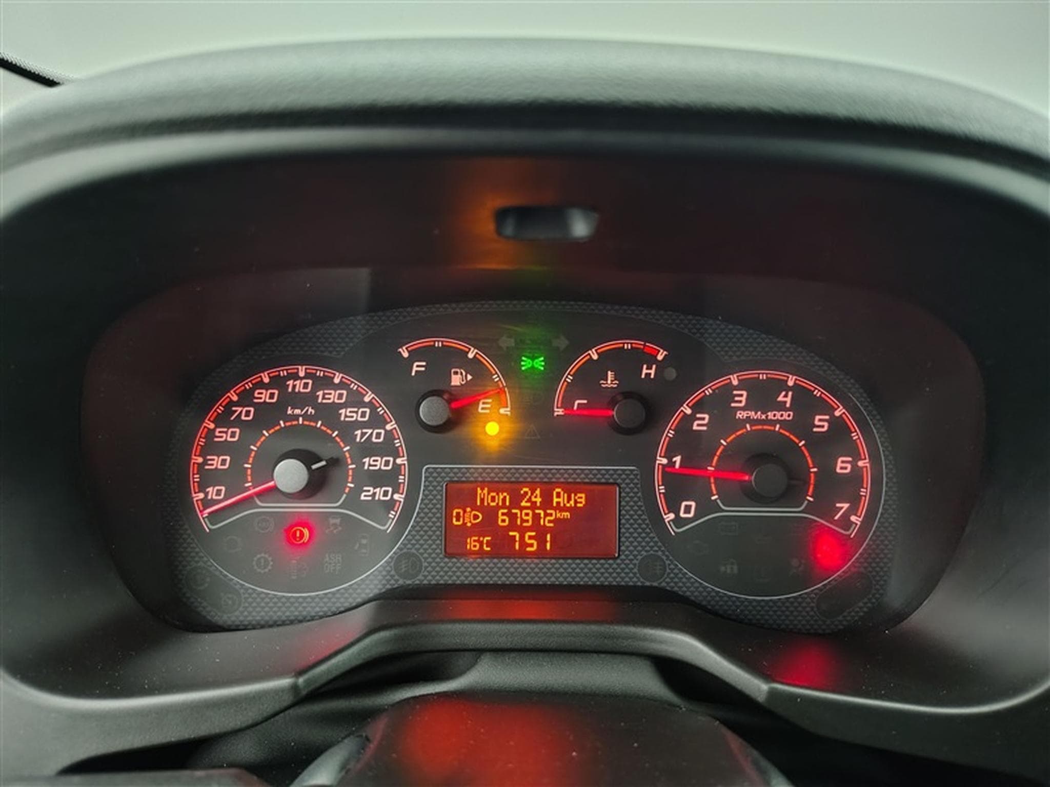 Fiat Fiorino 1.3 Multijet 95Cv Cargo CLIM (2022) - Photo 10