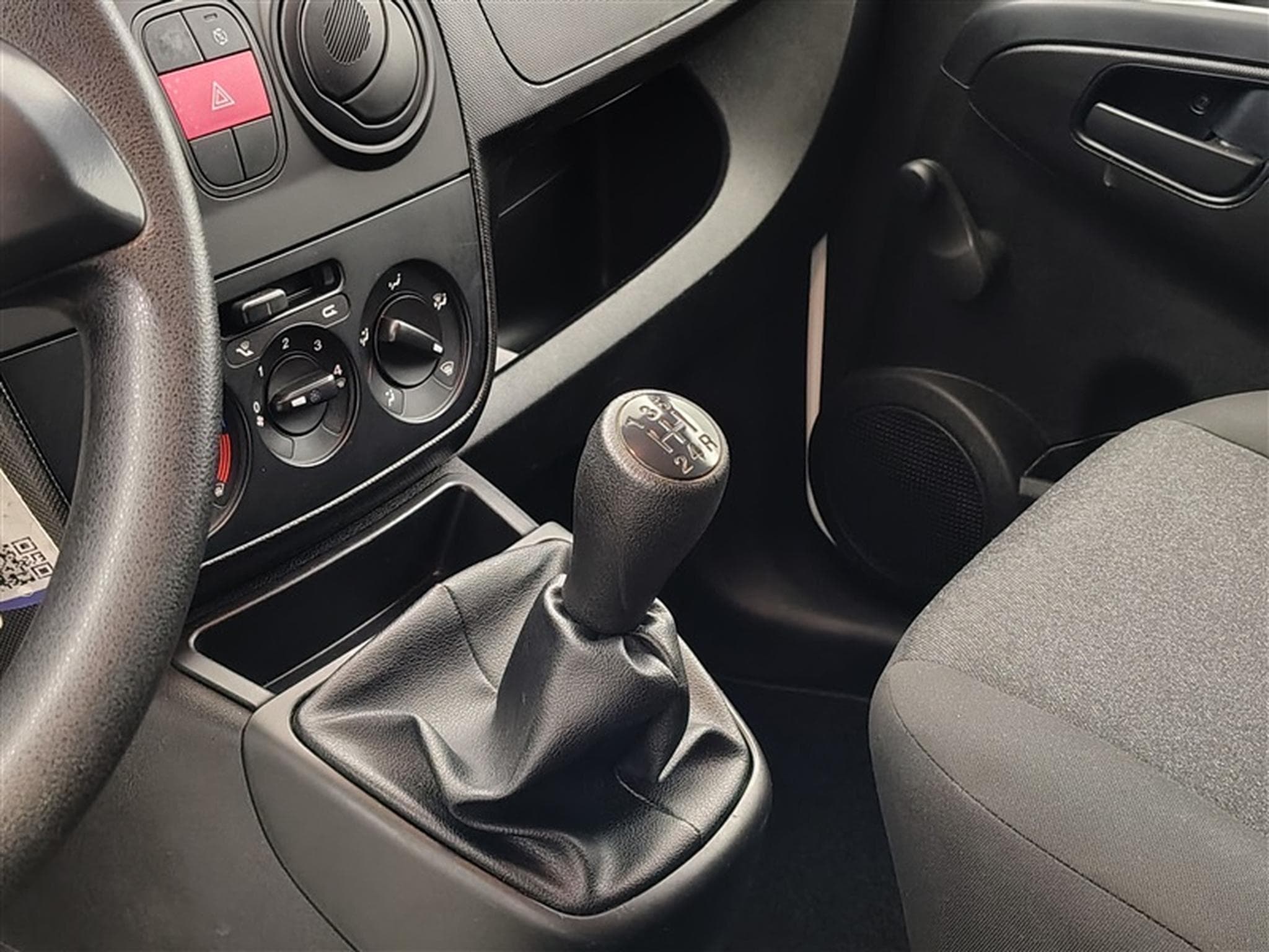 Fiat Fiorino 1.3 Multijet 95Cv Cargo CLIM (2022) - Photo 12