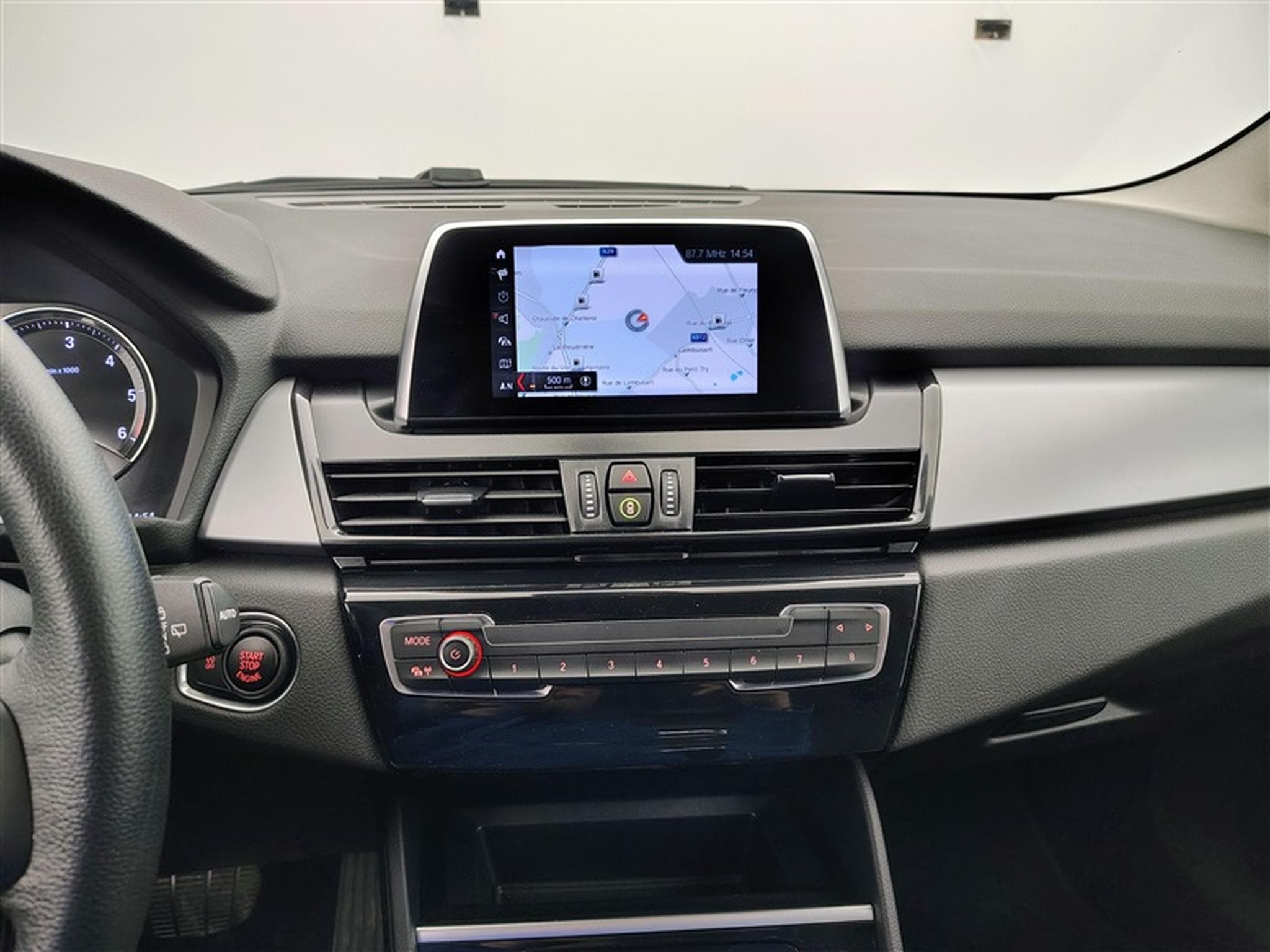 BMW 216 dA GranTourer Sport Line  Navi / Led (2022) - Photo 11