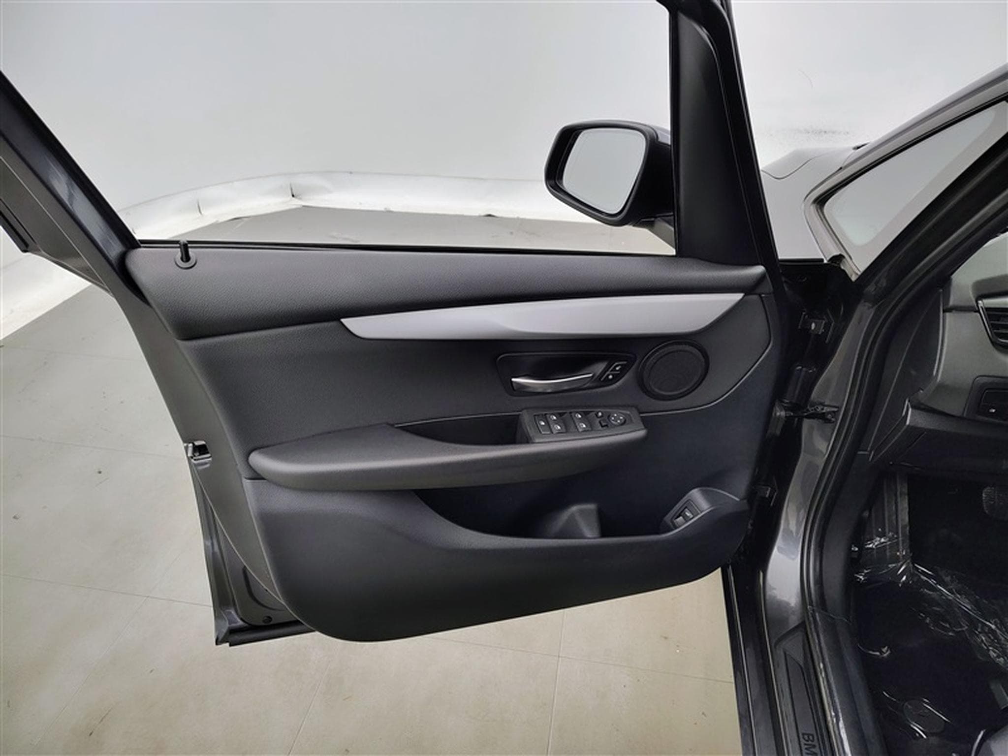 BMW 216 dA GranTourer Sport Line  Navi / Led (2022) - Photo 17