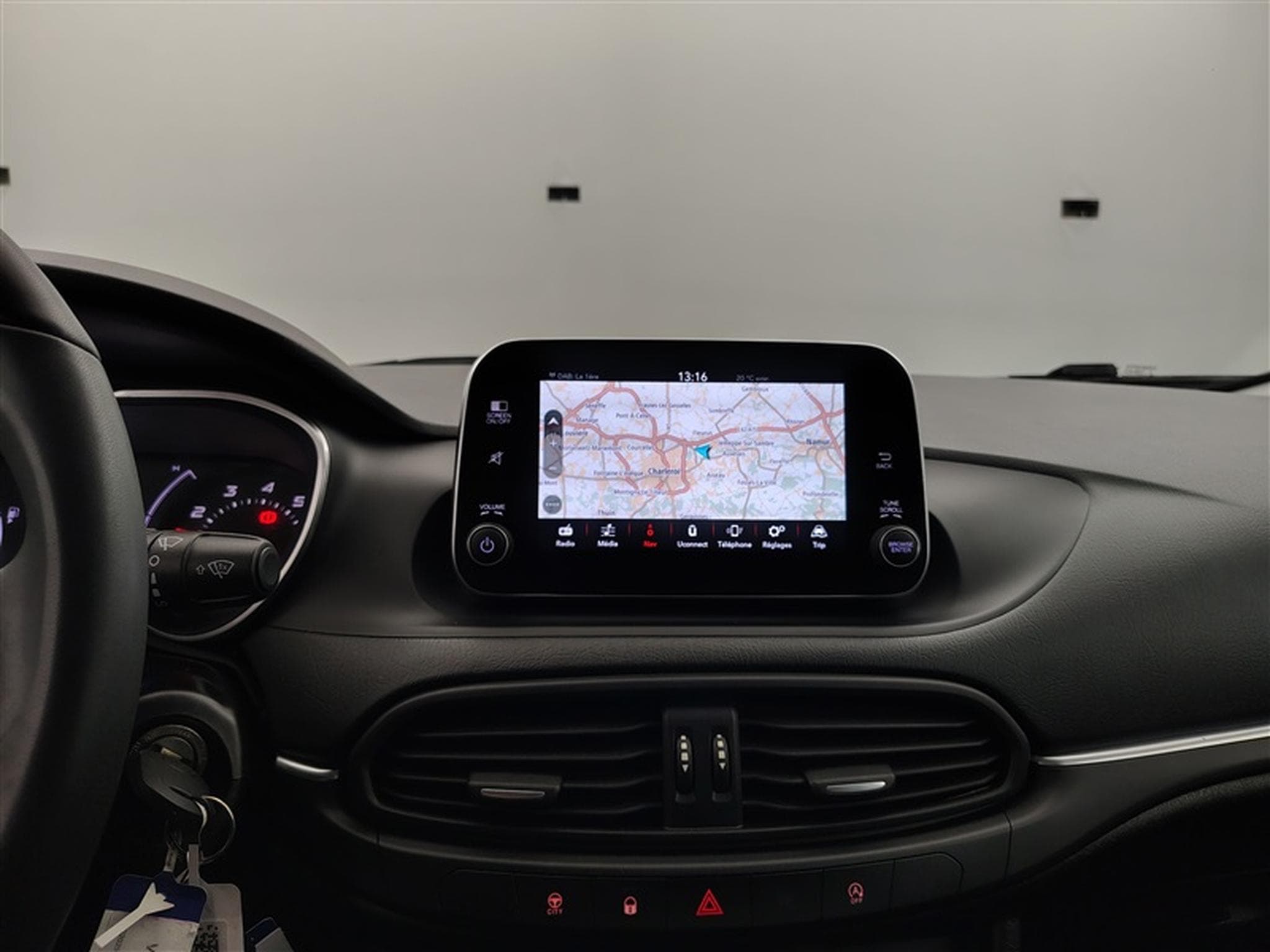Fiat Tipo SW 1.4 Turbo Mirror S&S (EU6d-TEMP) (2019) - Photo 11